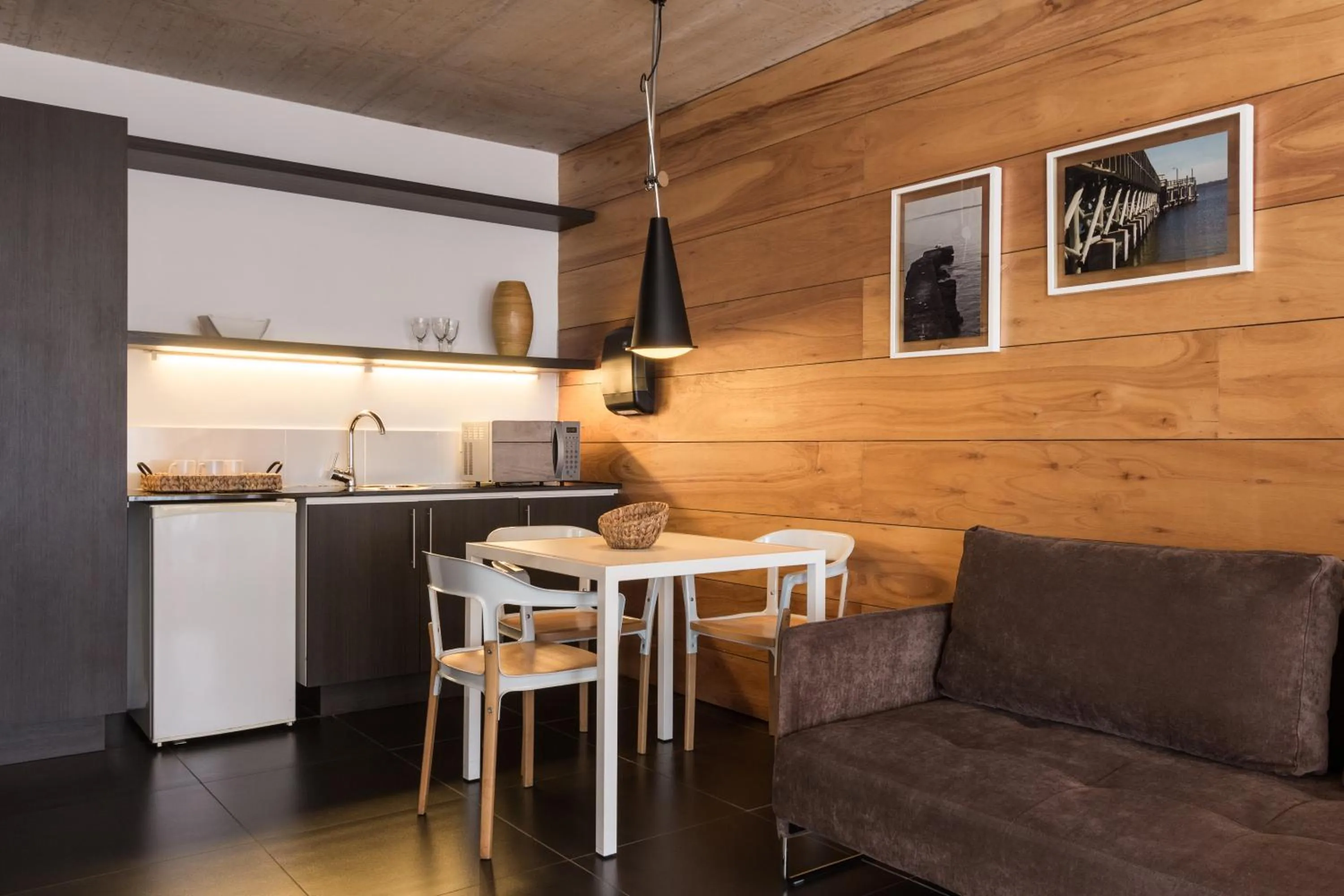 Costa Colonia - Riverside Boutique Hotel