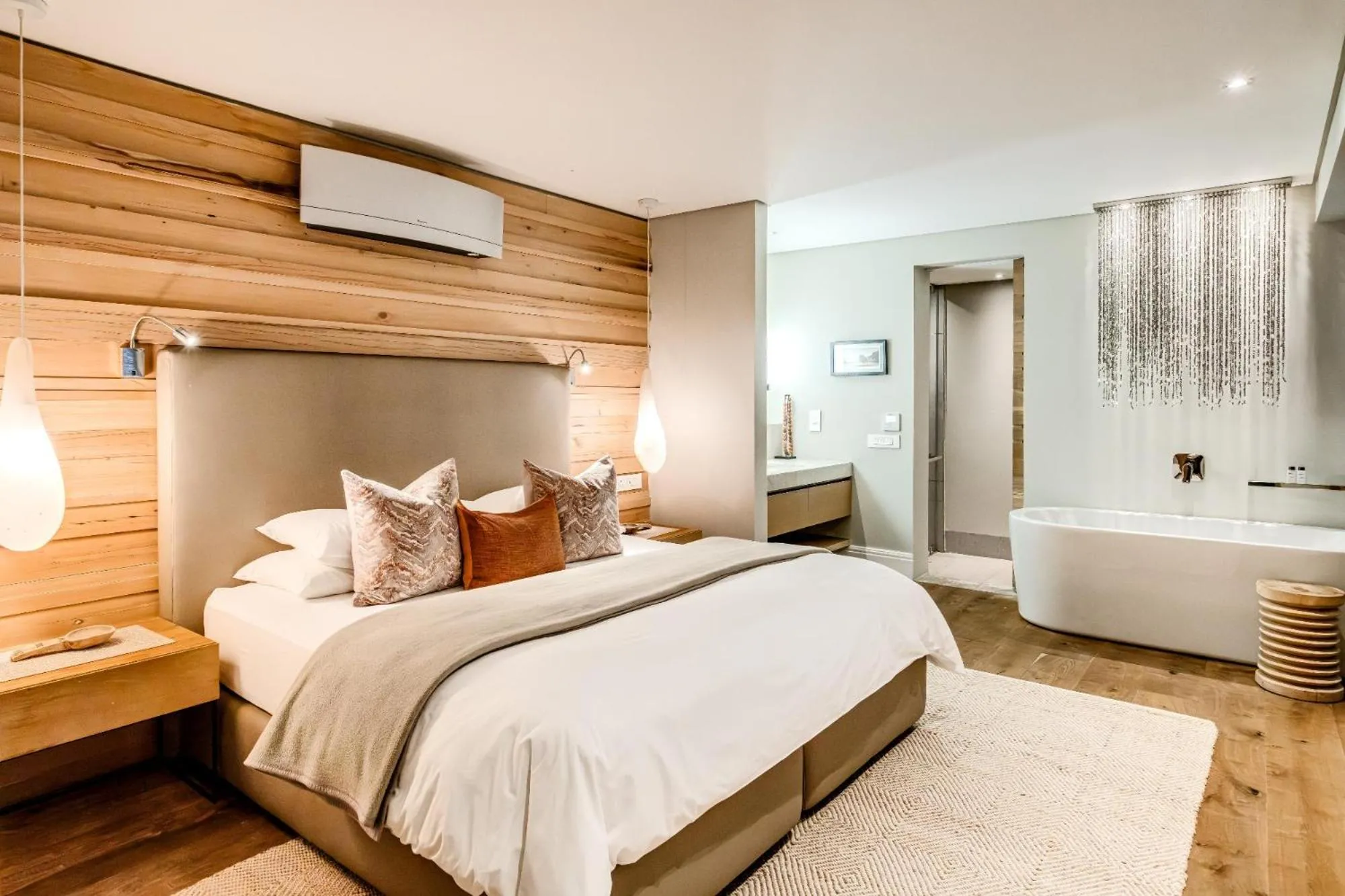 Bed in 53 On Napier