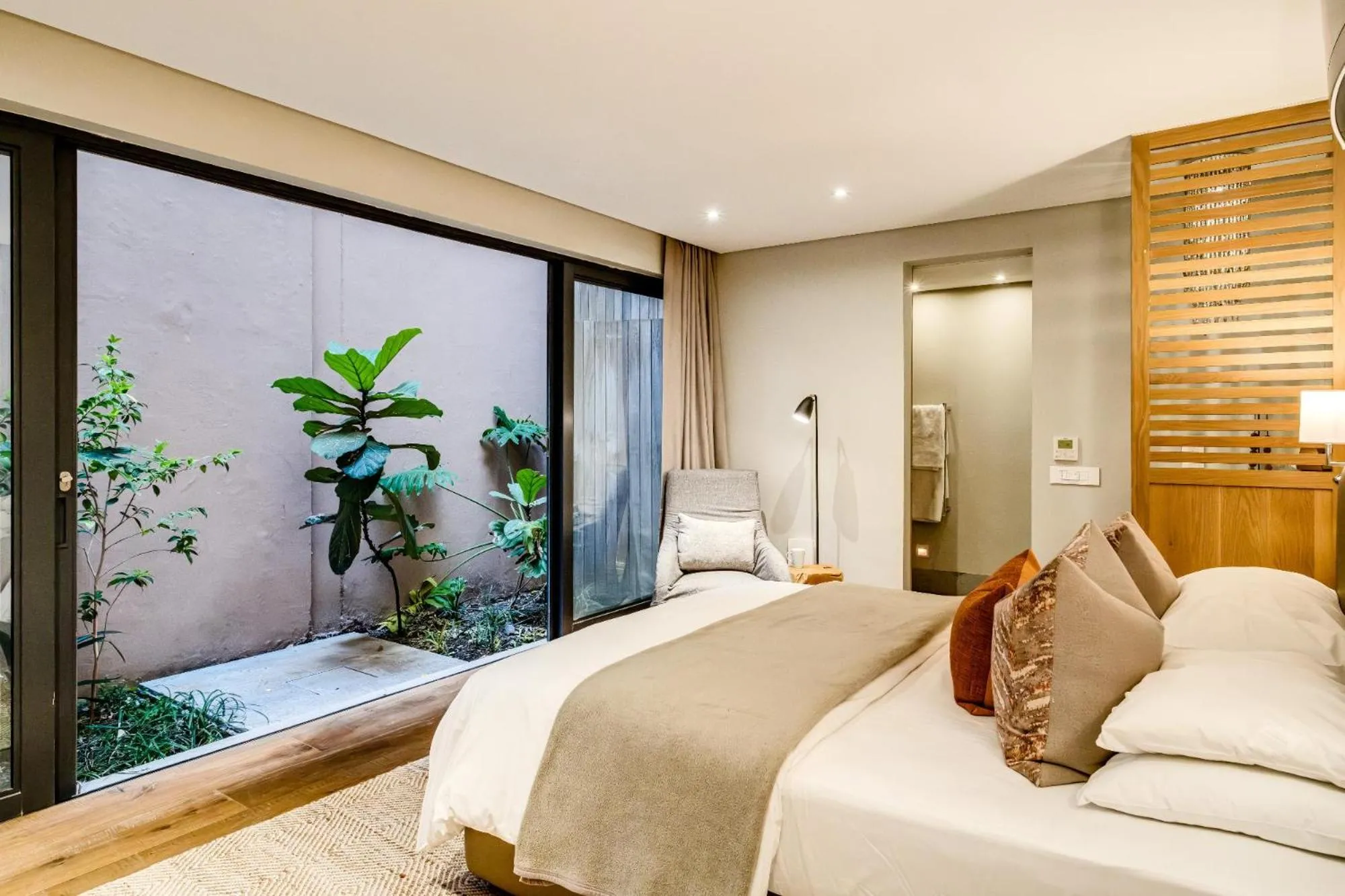 Bed in 53 On Napier