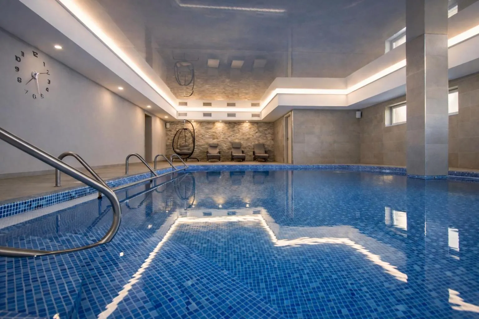 Swimming pool in Lázeňský hotel Pyramida