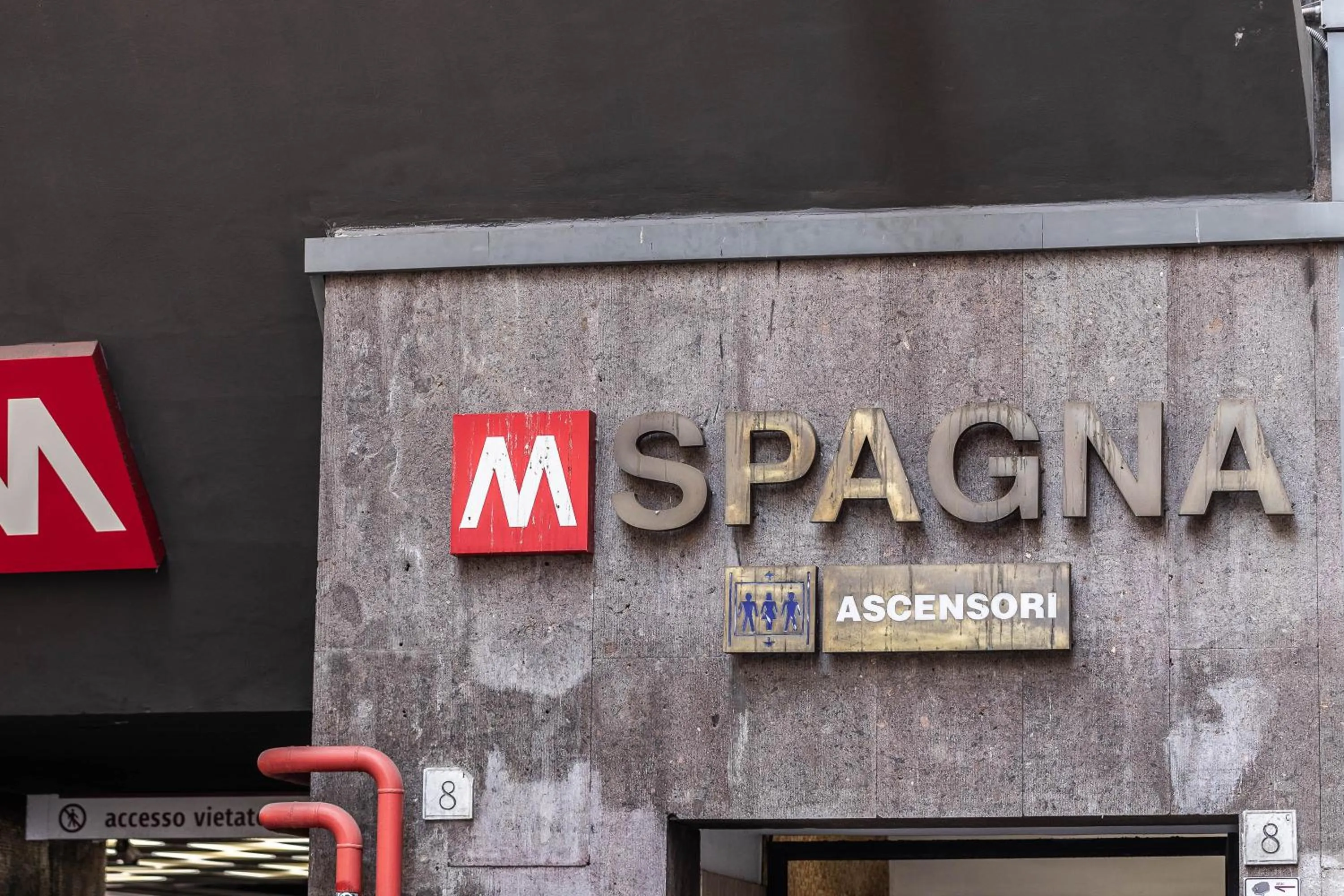 Property logo or sign in Spagna Dream Suites