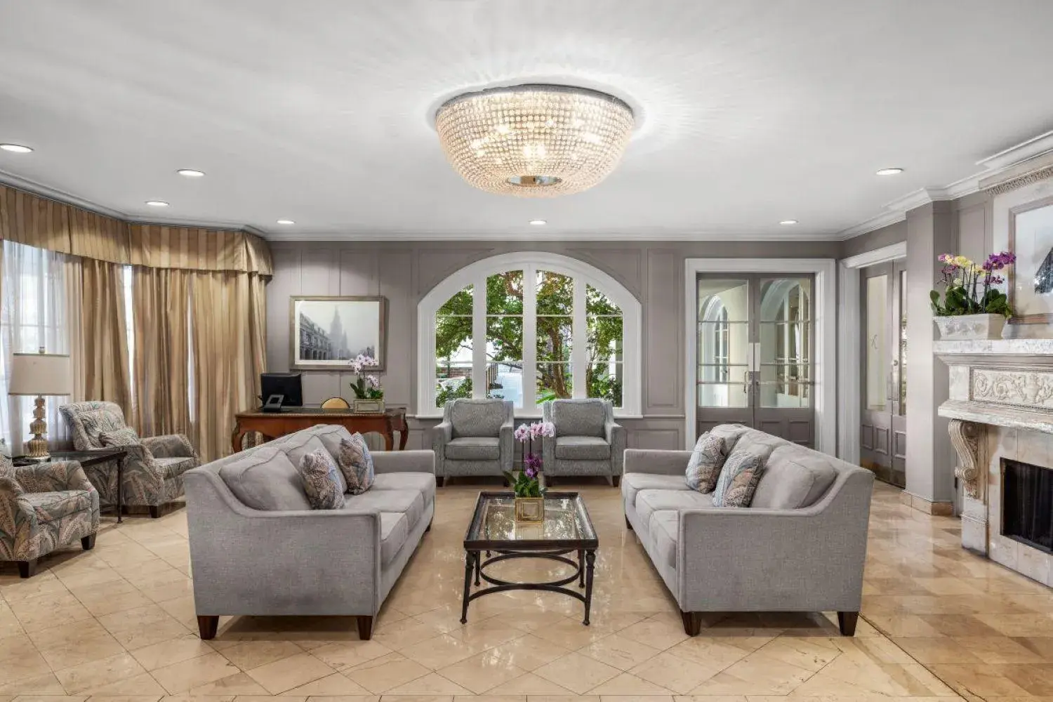 Lobby or reception in Maison Dupuy Hotel Lobby or reception in Maison Dupuy Hotel