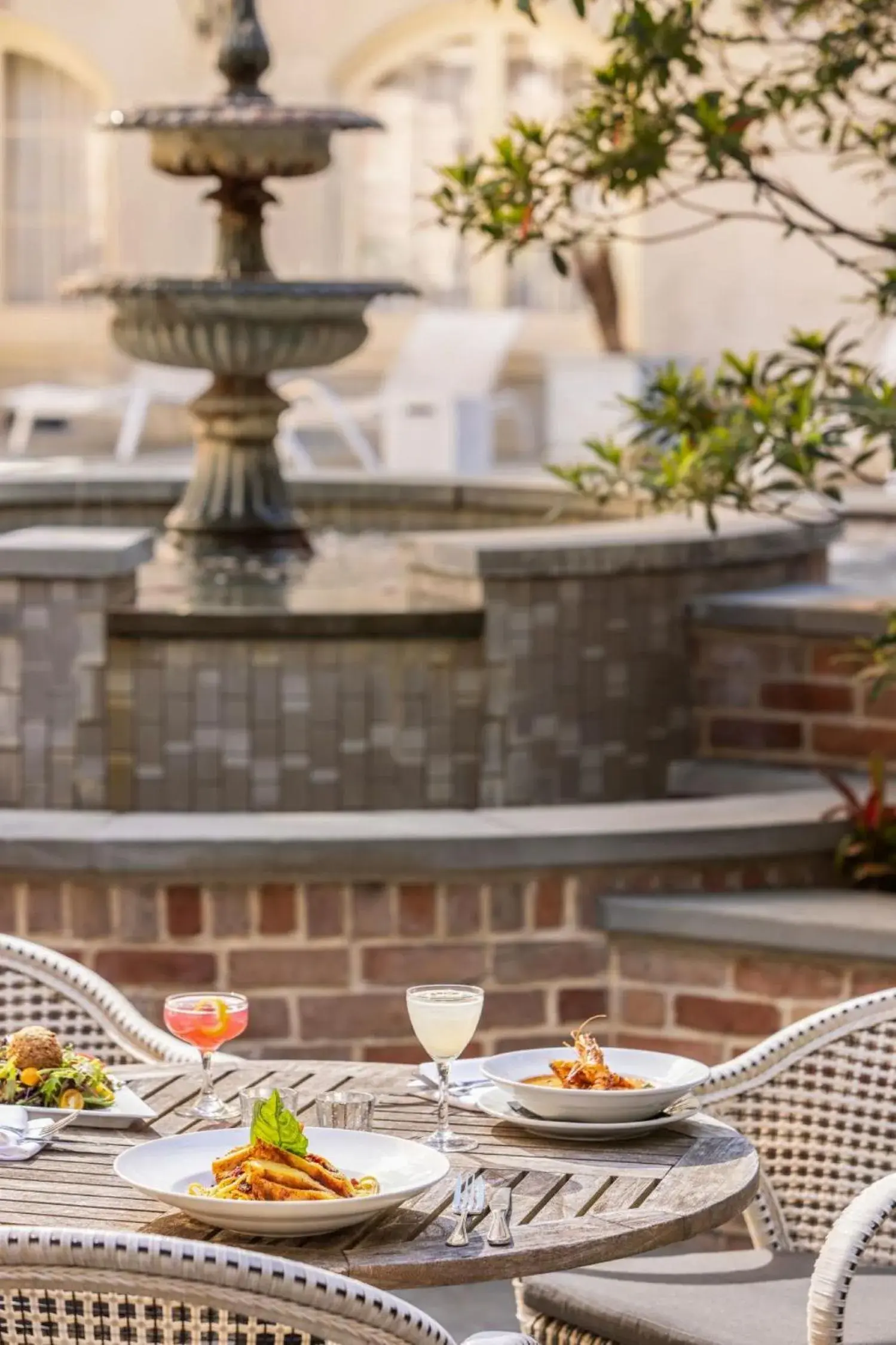 Dining area in Maison Dupuy Hotel Dining area in Maison Dupuy Hotel