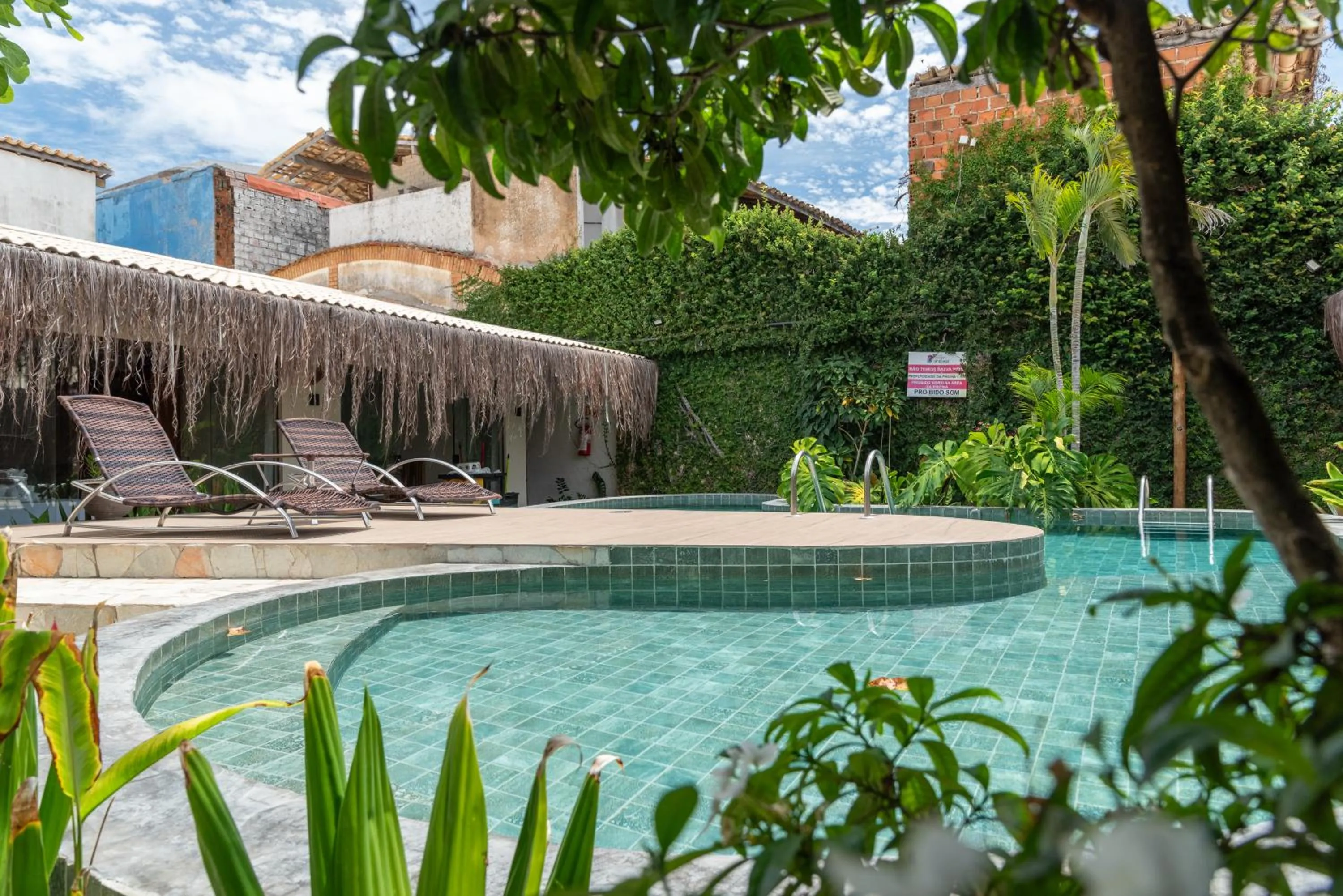 Swimming pool in Pousada Sempre Graciosa