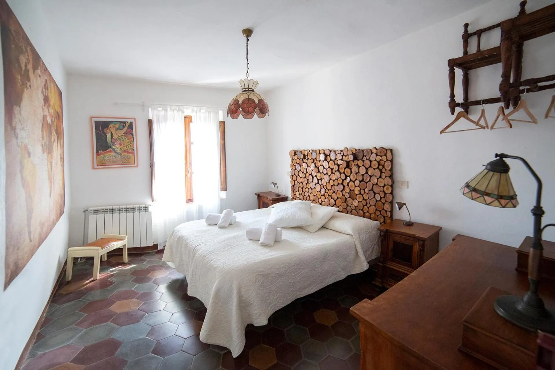 Photo of the whole room, Bed in Dulcis in Borgo