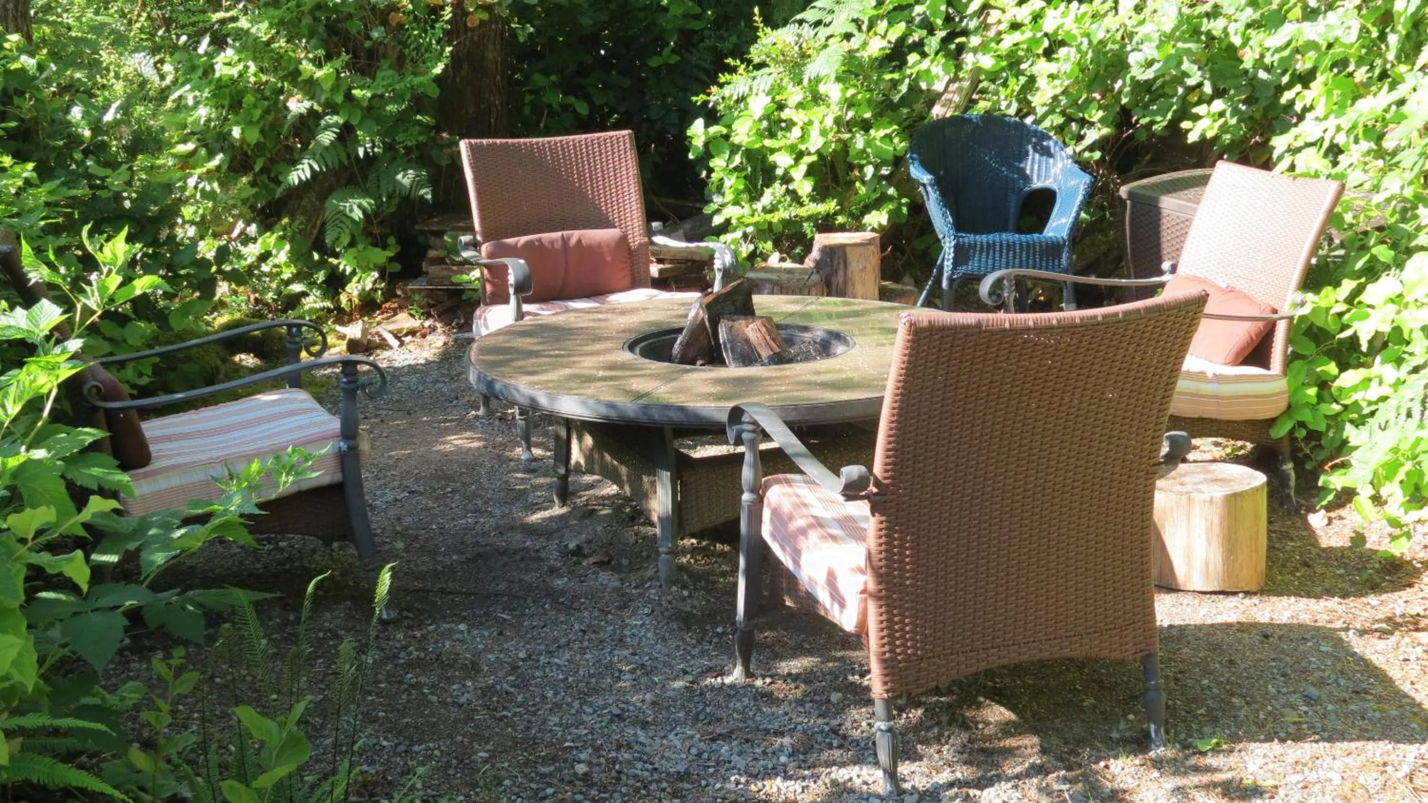 BBQ facilities in Cobble Wood and Bird Sanctuary Guest Houses