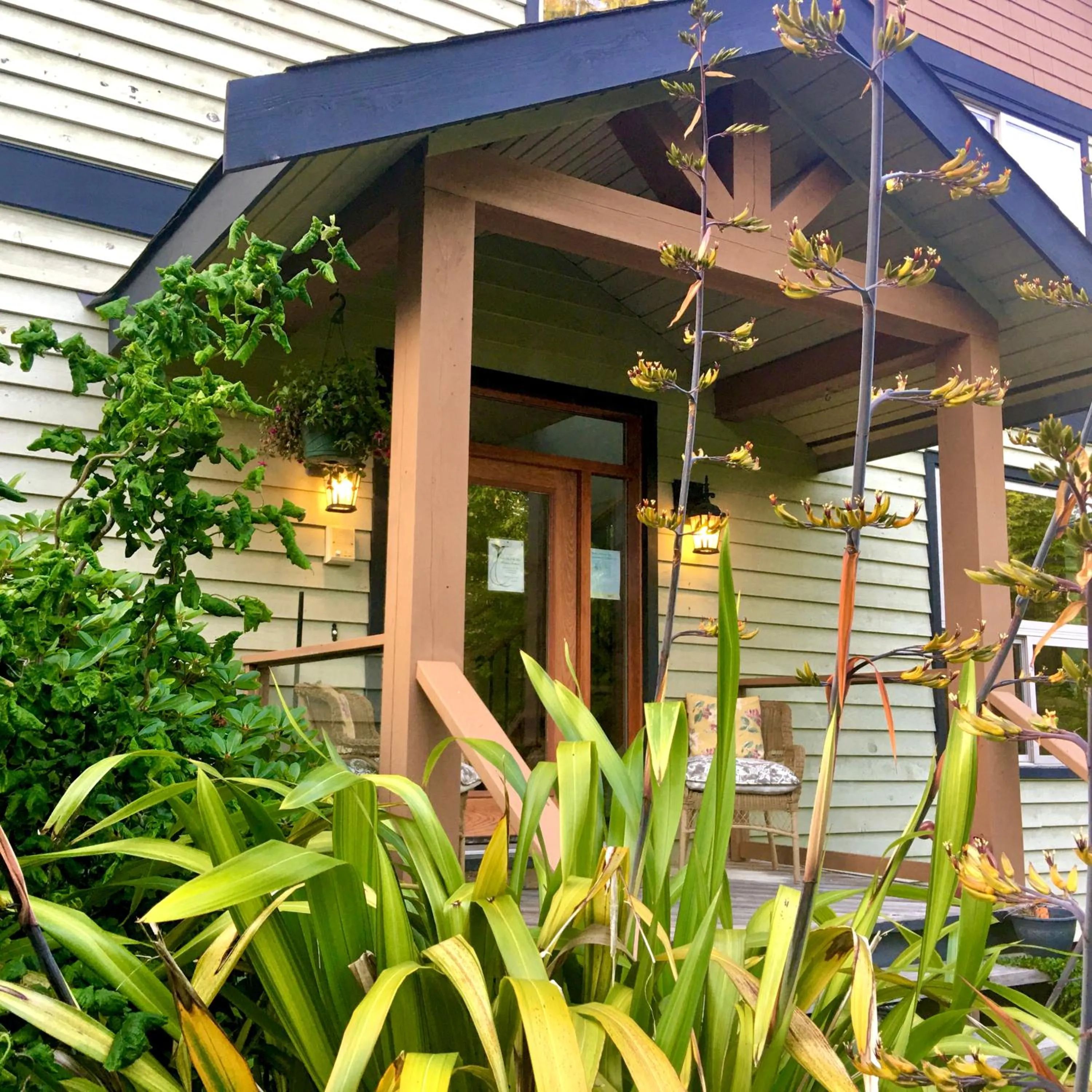 Property building in Cobble Wood and Bird Sanctuary Guest Houses