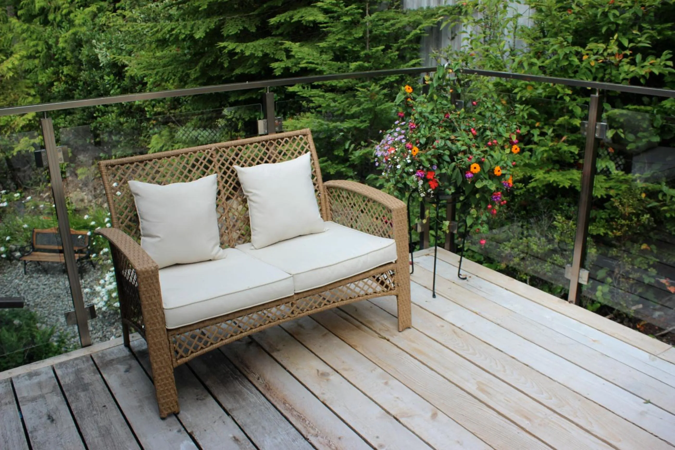 Balcony/Terrace in Cobble Wood and Bird Sanctuary Guest Houses