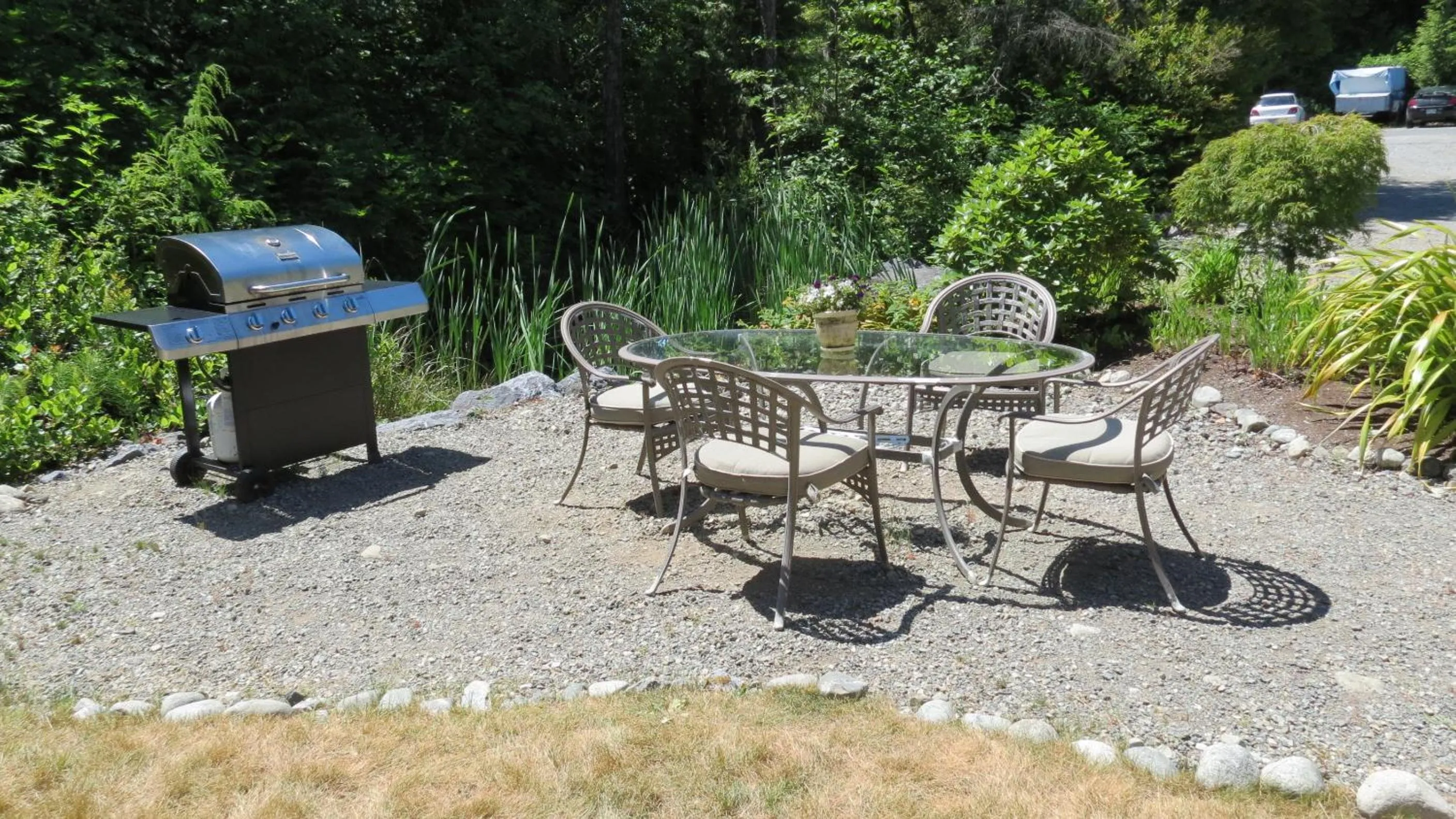 BBQ facilities in Cobble Wood and Bird Sanctuary Guest Houses