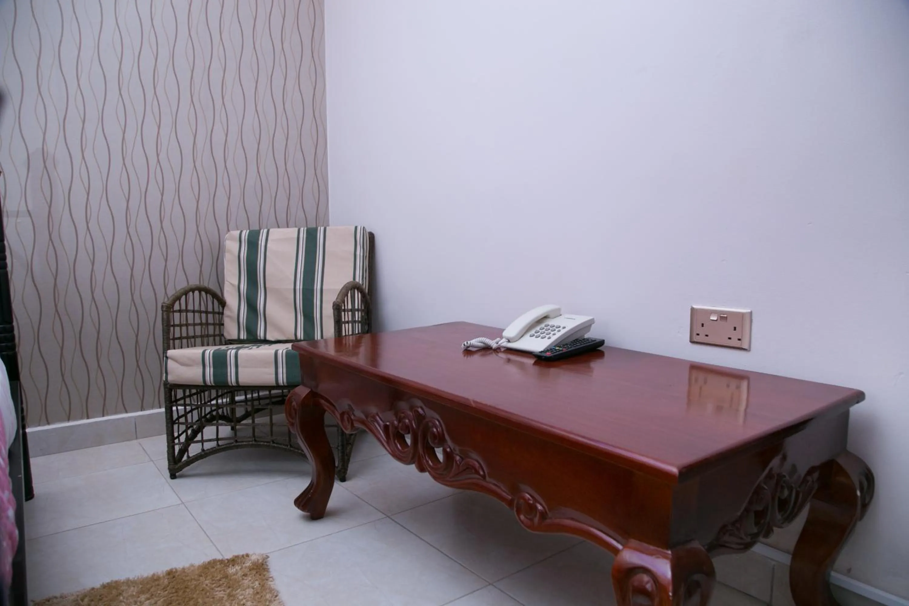 Business facilities in Red Sox Hotel Ltd