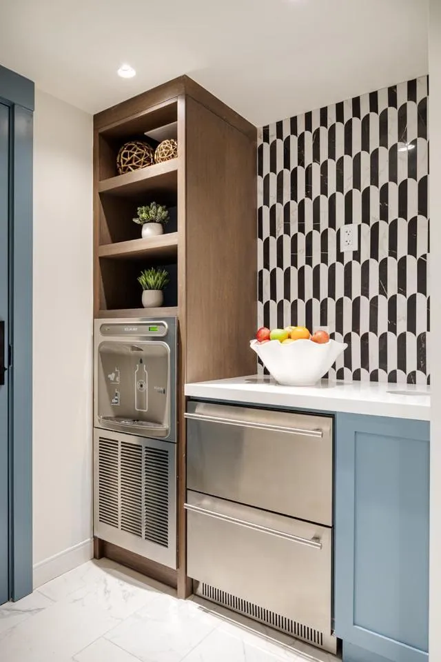 Cirque St Armands Beachside