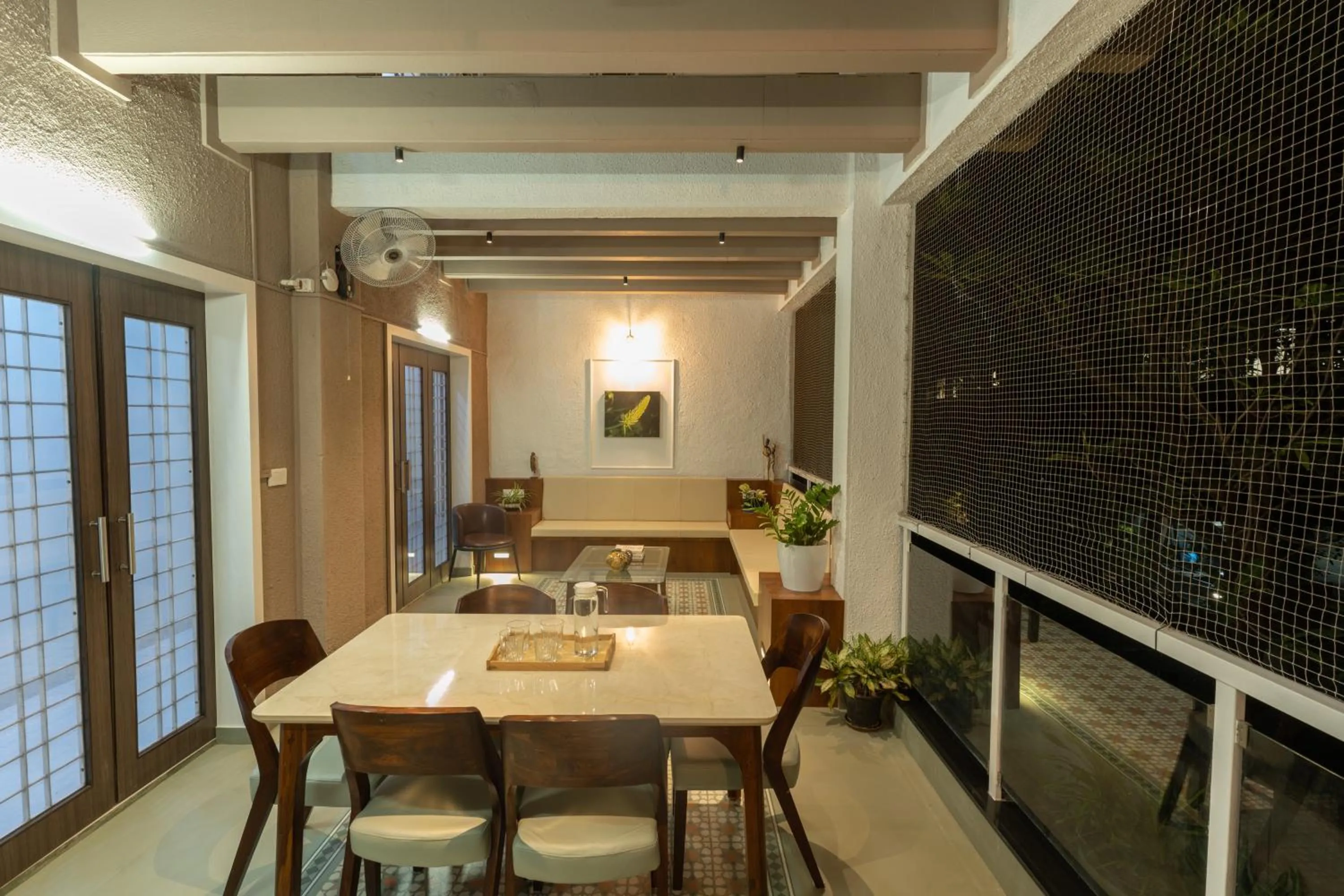 Restaurant/places to eat in Bauhinia