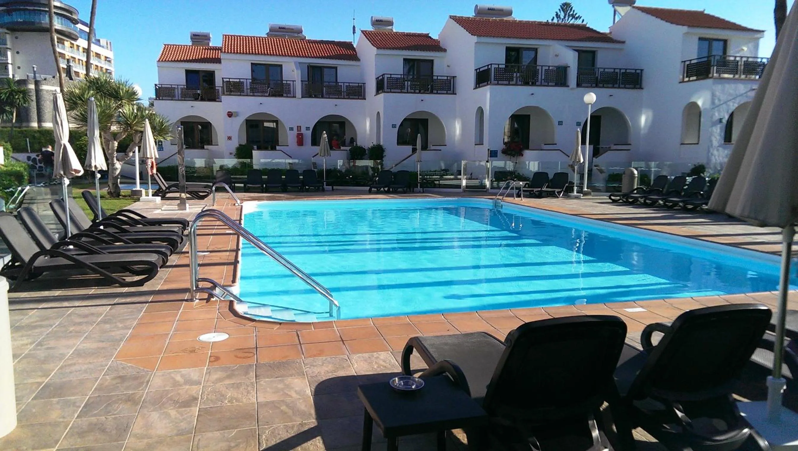 Swimming pool in Playamar Bungalows