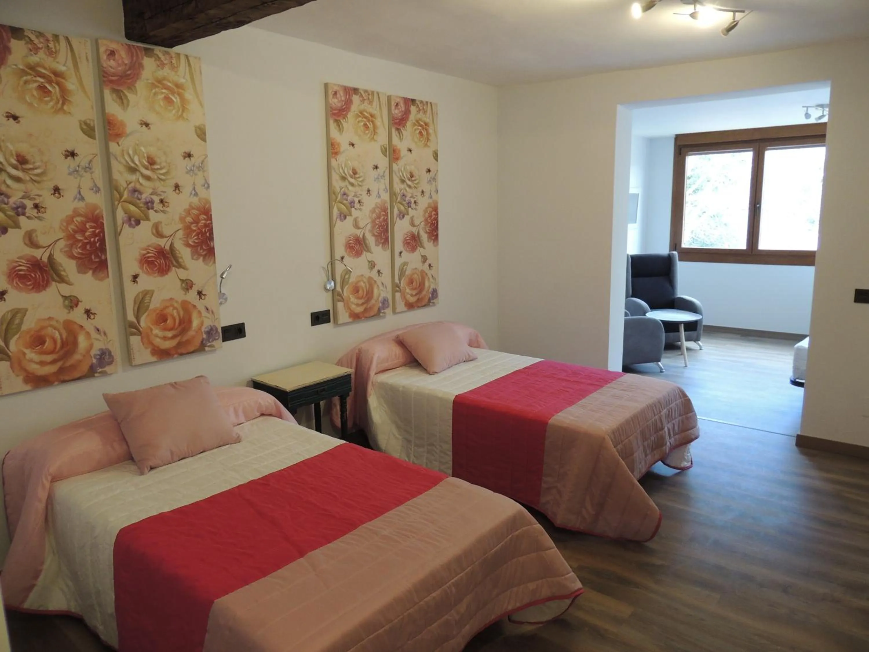 Decorative detail, Bed in Hotel La Huella Del Camino