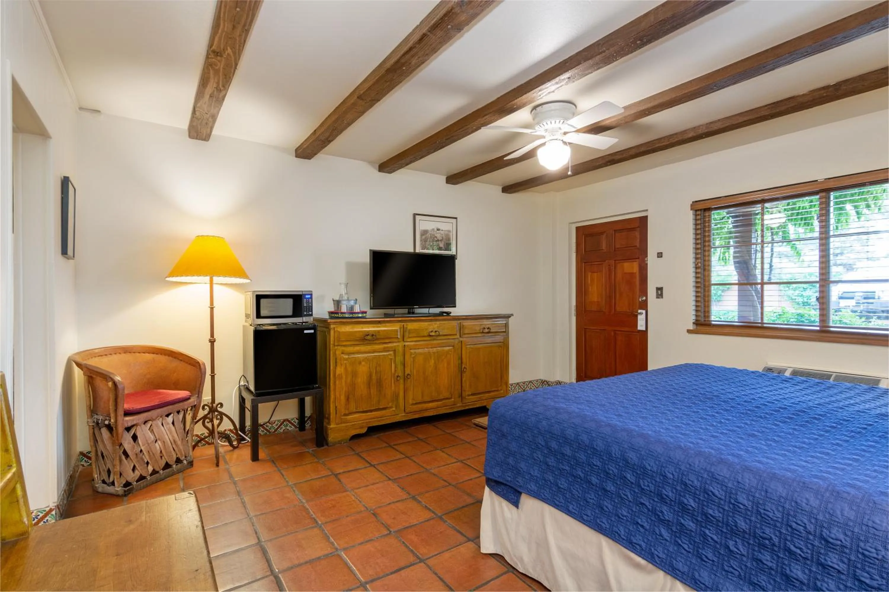 Photo of the whole room, Bed in Santa Fe Motel & Inn