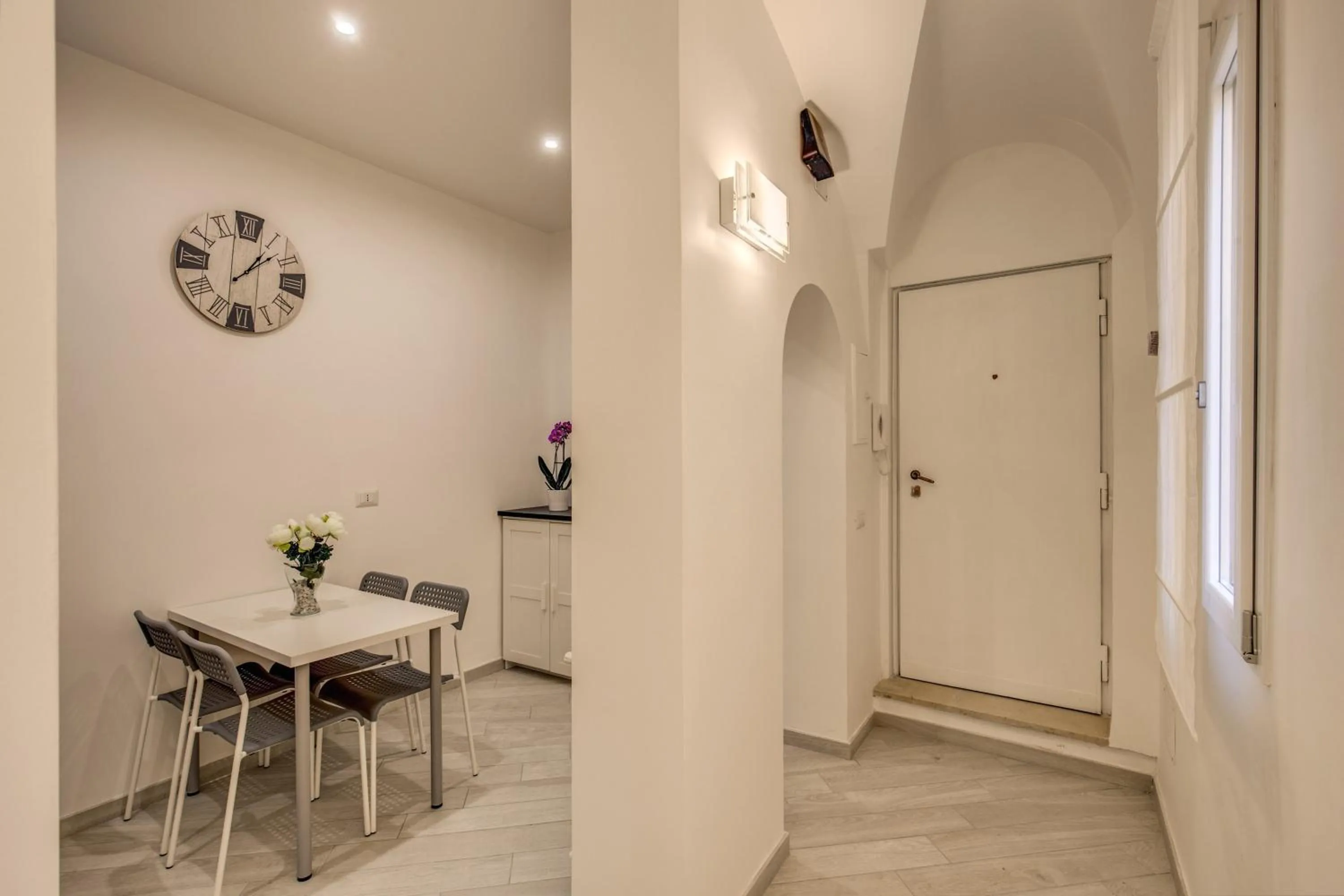 Communal kitchen in Dimore Costaguti