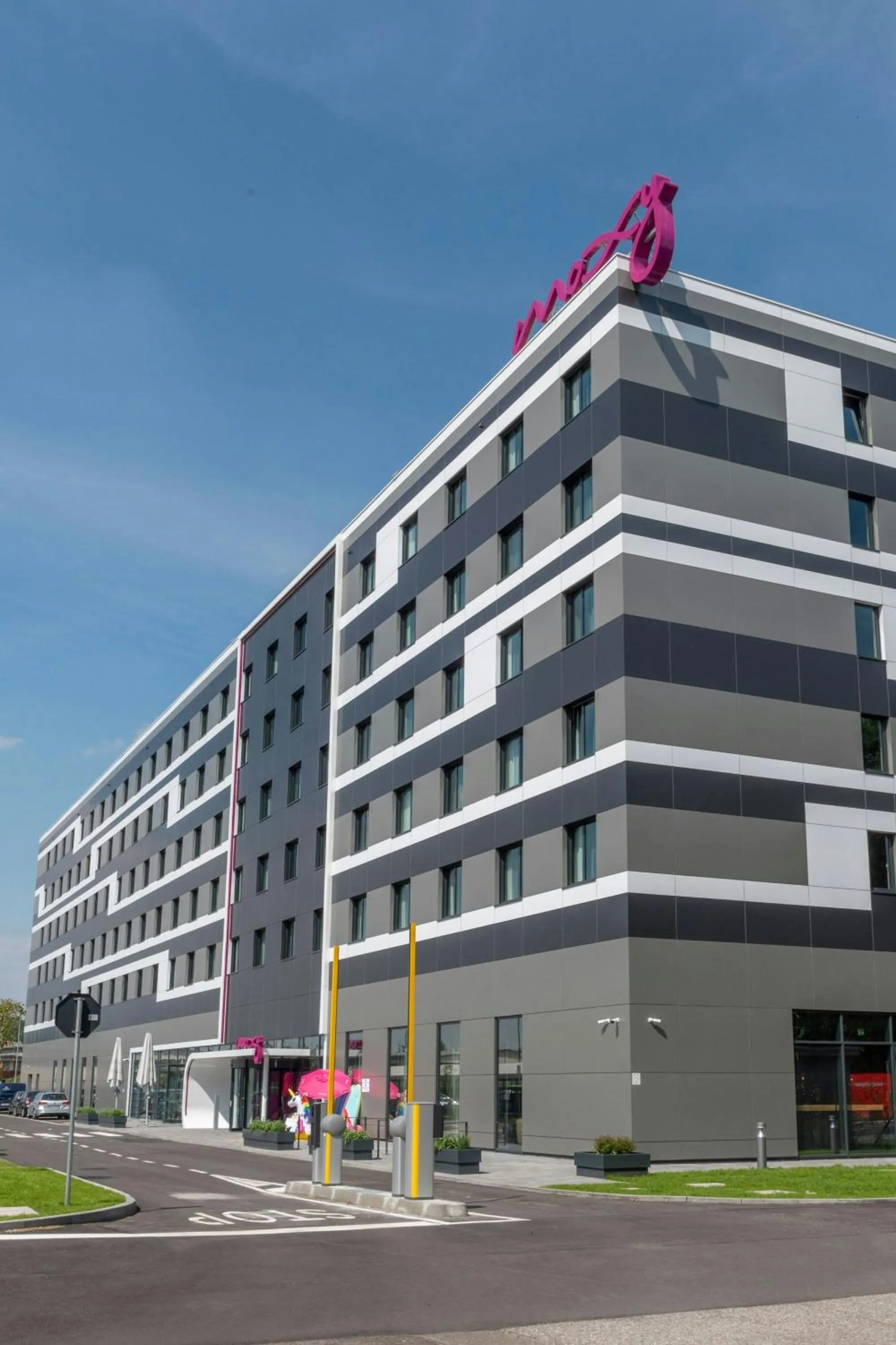 Property building in Moxy Milan Linate Airport