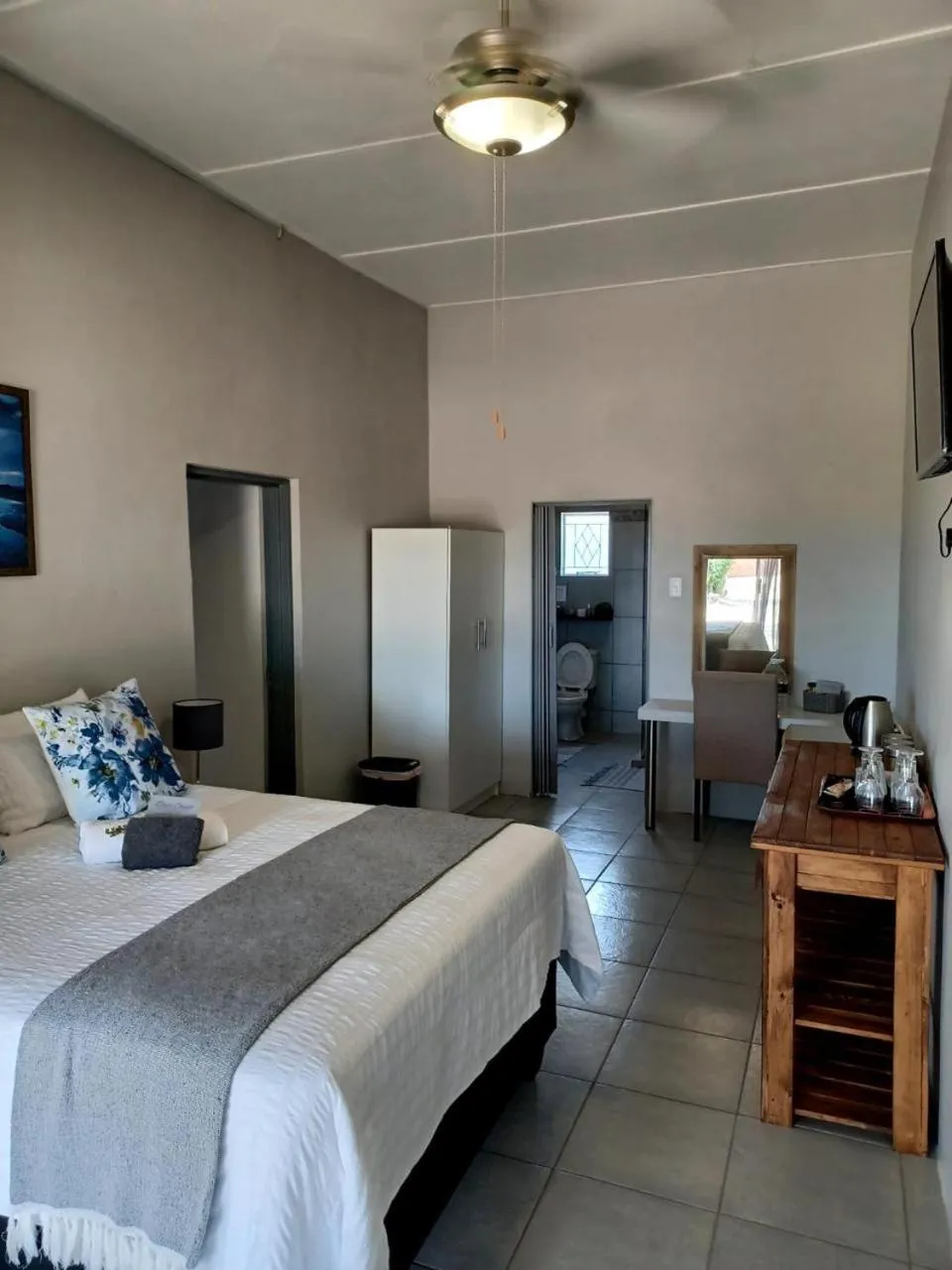 Bed in Oppi Draai Guesthouse