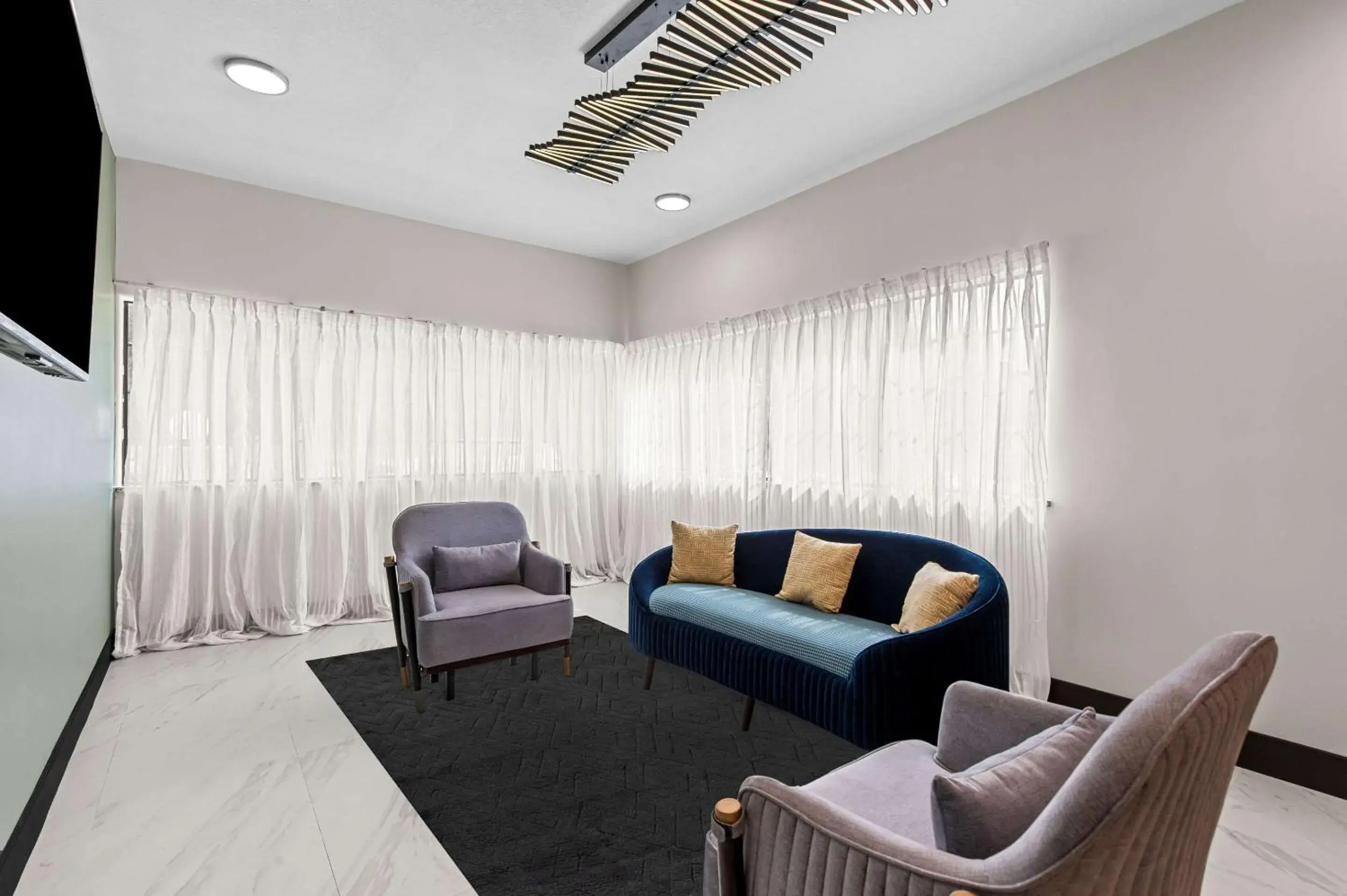 Lobby or reception in Quality Inn & Suites Kilgore-Longview Lobby or reception in Quality Inn & Suites Kilgore-Longview