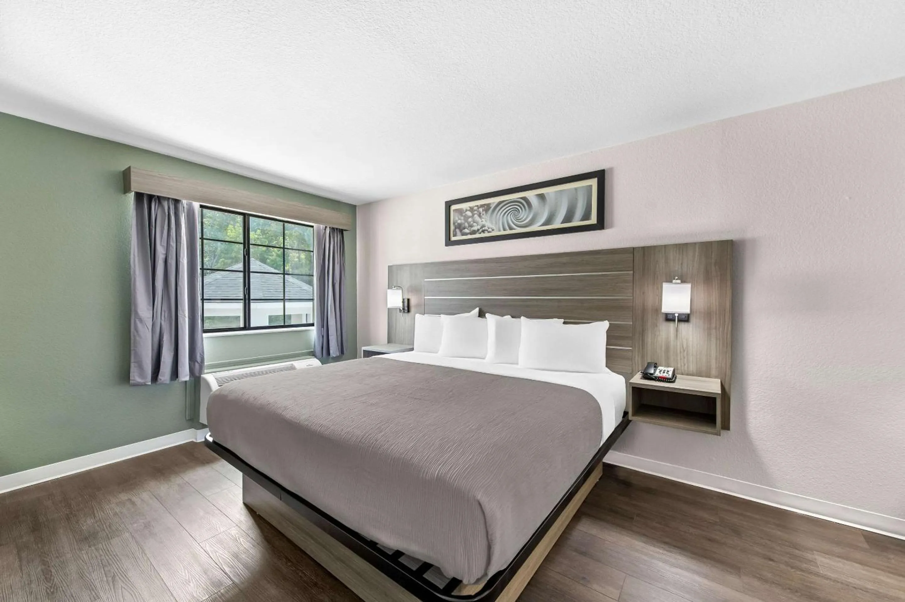 Bedroom, Bed in Quality Inn & Suites Kilgore-Longview