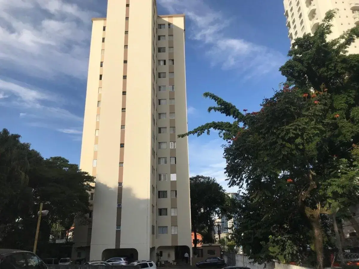 81 · Apto todo Morumbi (5 min-Hosp Einstein) 81 · Apto todo Morumbi (5 min-Hosp Einstein)