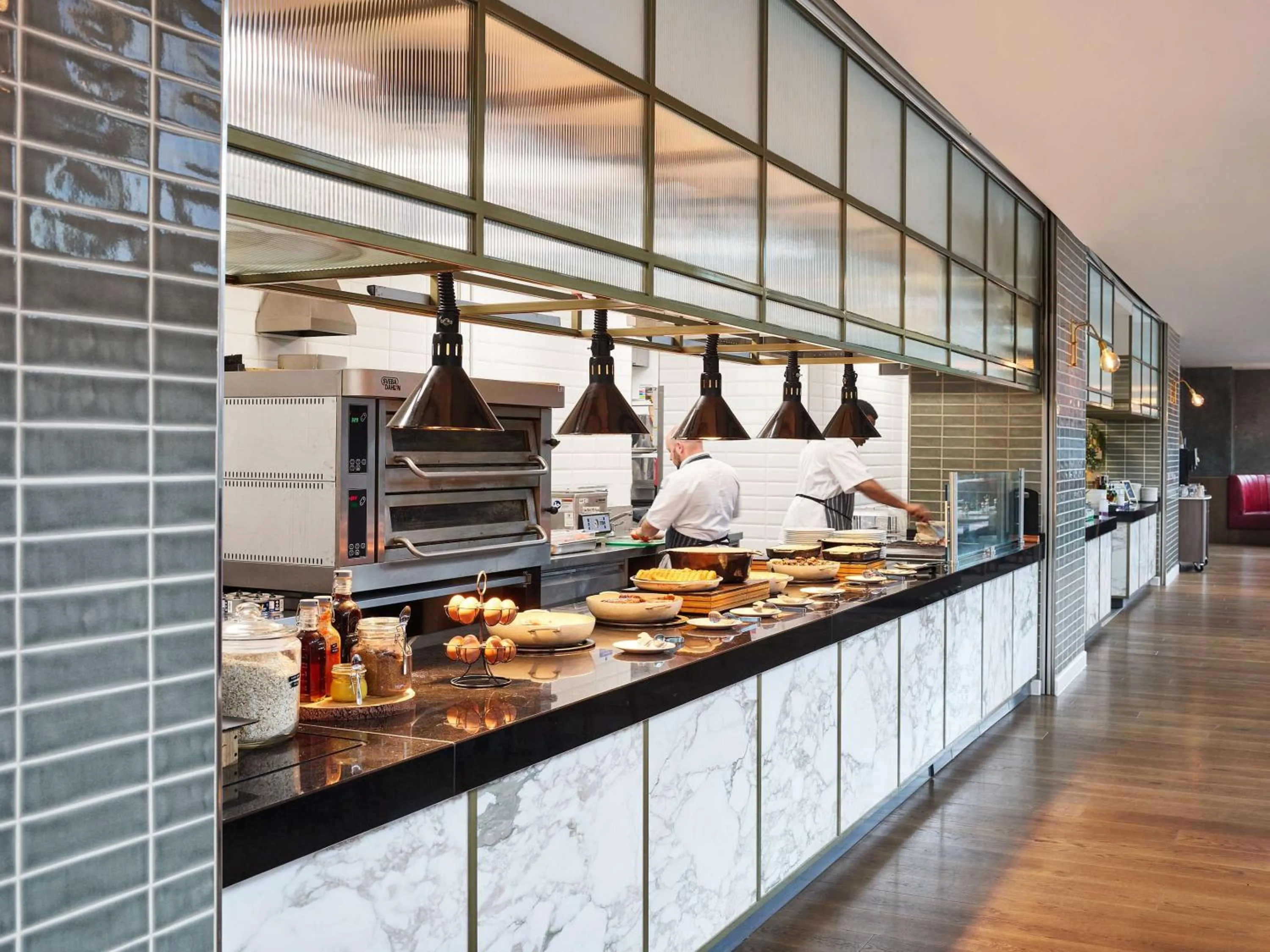 Restaurant/places to eat in Hyatt House Manchester - Aparthotel