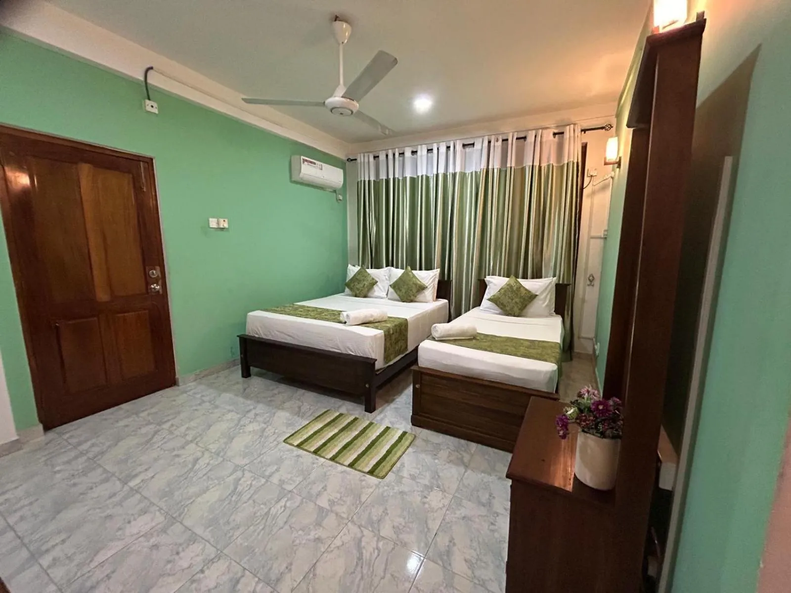 Bedroom, Bed in Serenity Hill Oasis