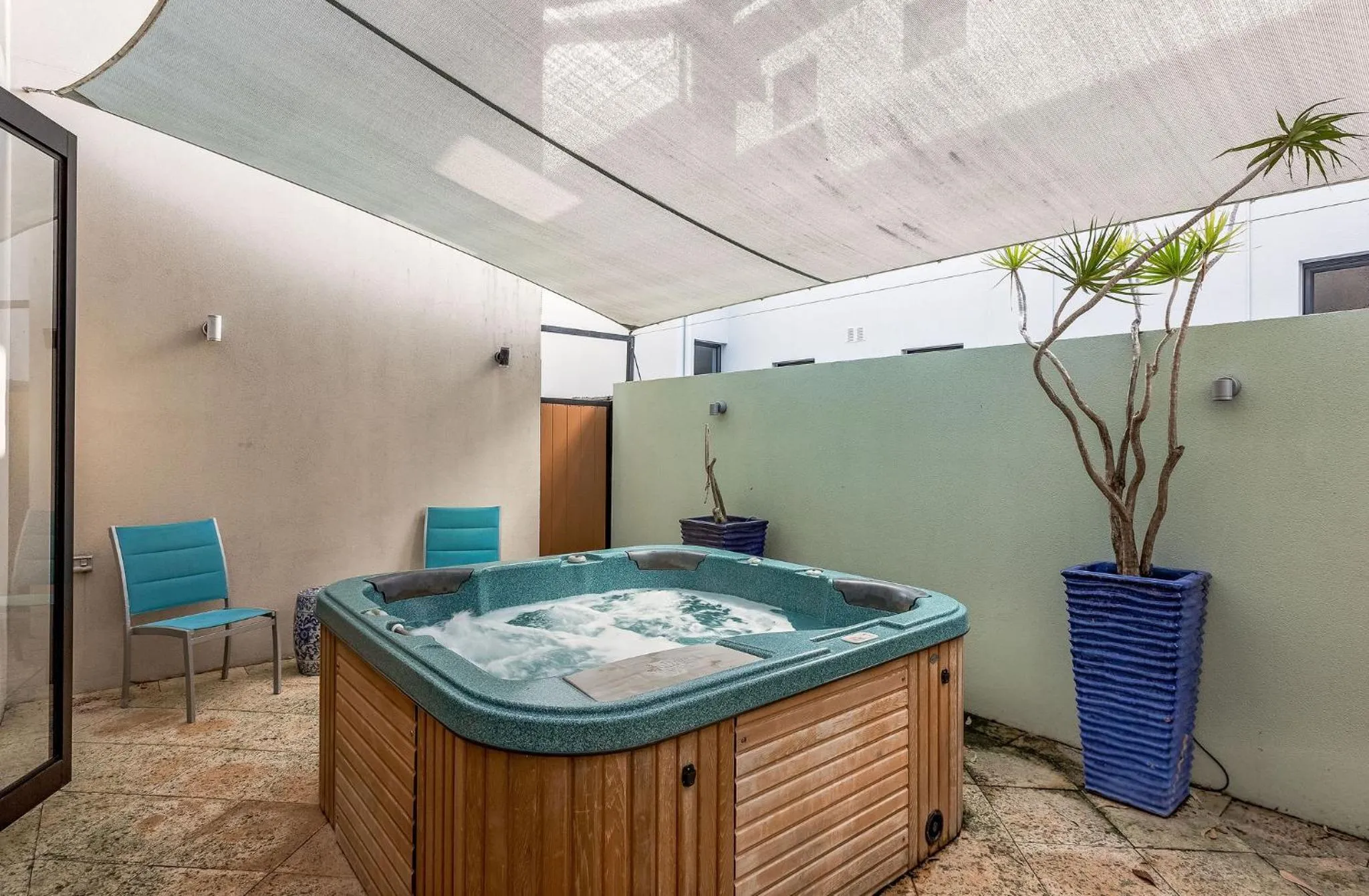 Hot Tub in Regency Beach Club