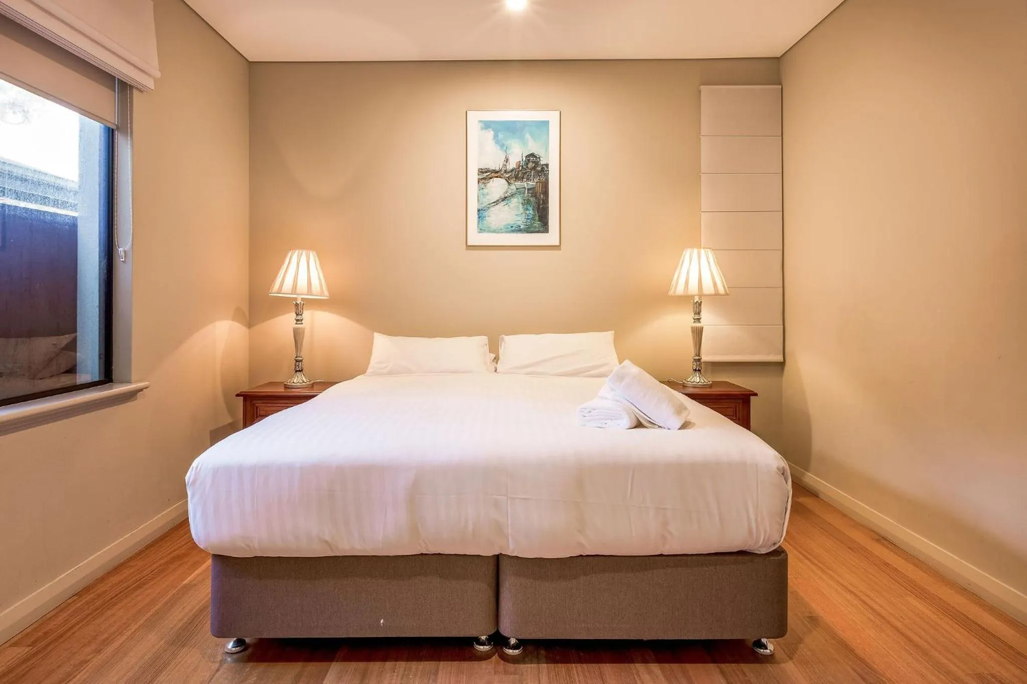 Bedroom, Bed in Regency Beach Club