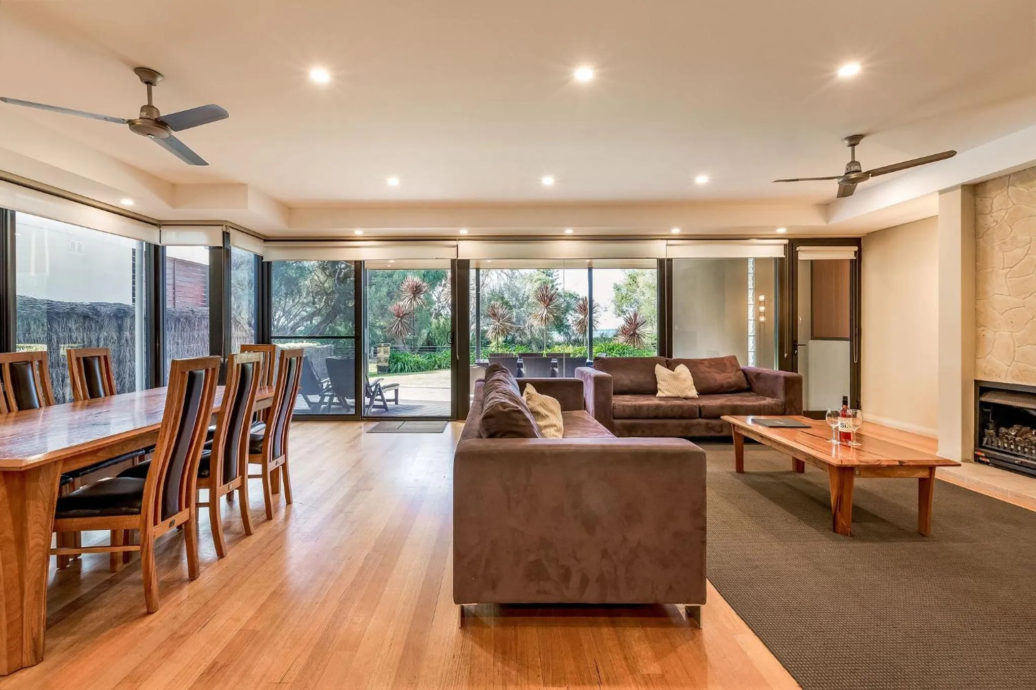 Living room in Regency Beach Club