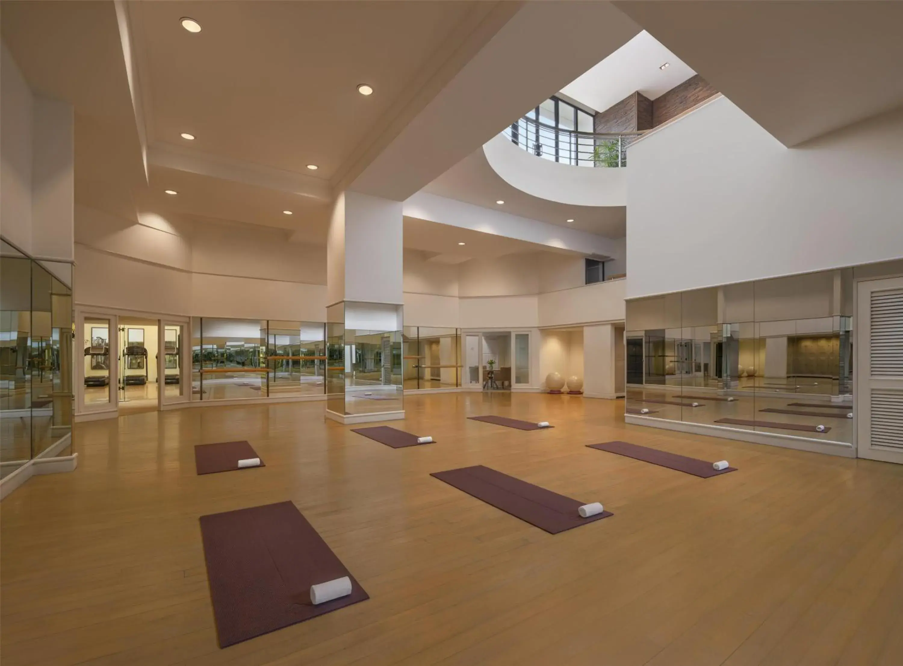 Fitness centre/facilities in Grand Hyatt Erawan Bangkok Fitness centre/facilities in Grand Hyatt Erawan Bangkok