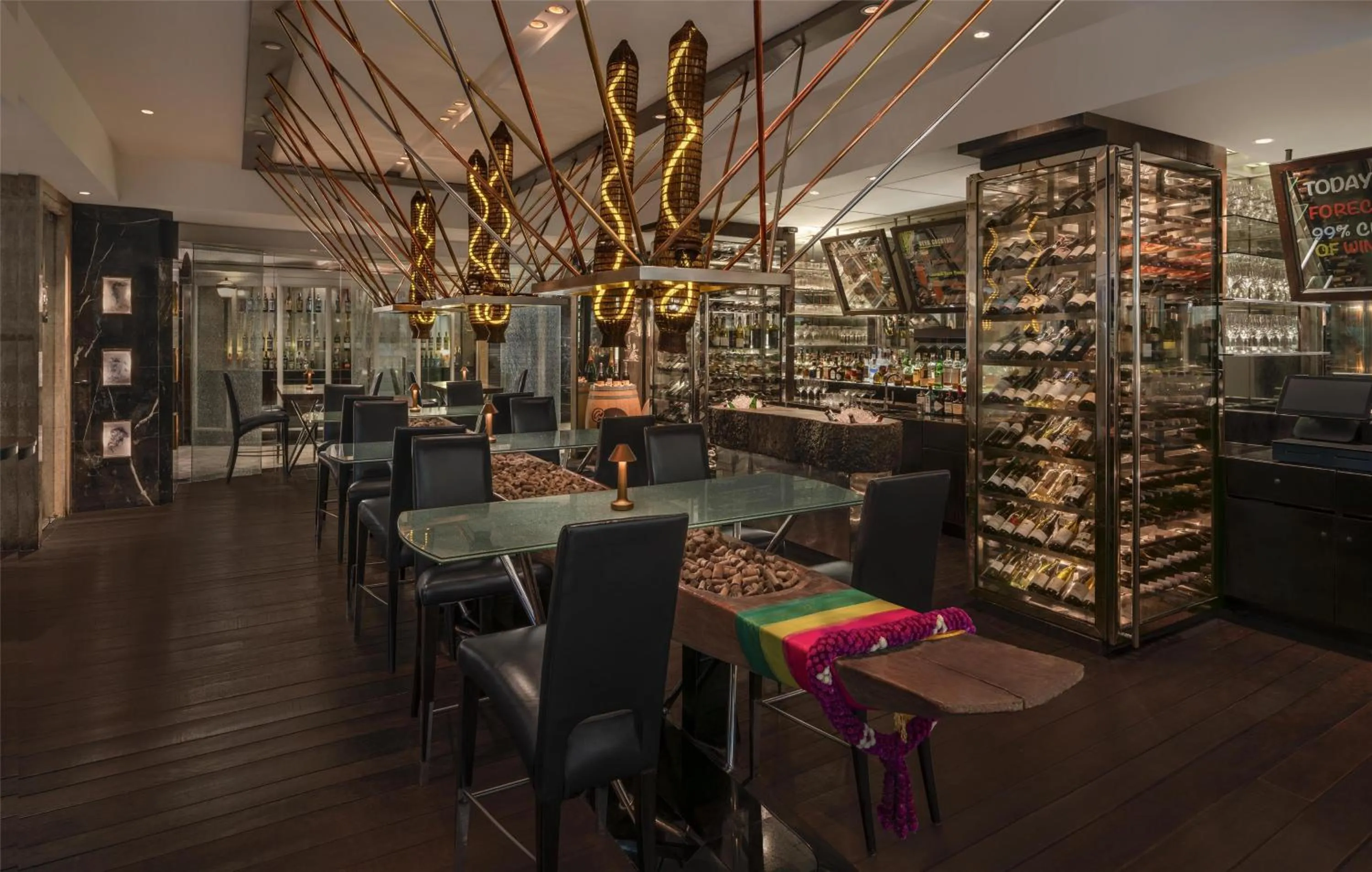 Lounge or bar in Grand Hyatt Erawan Bangkok