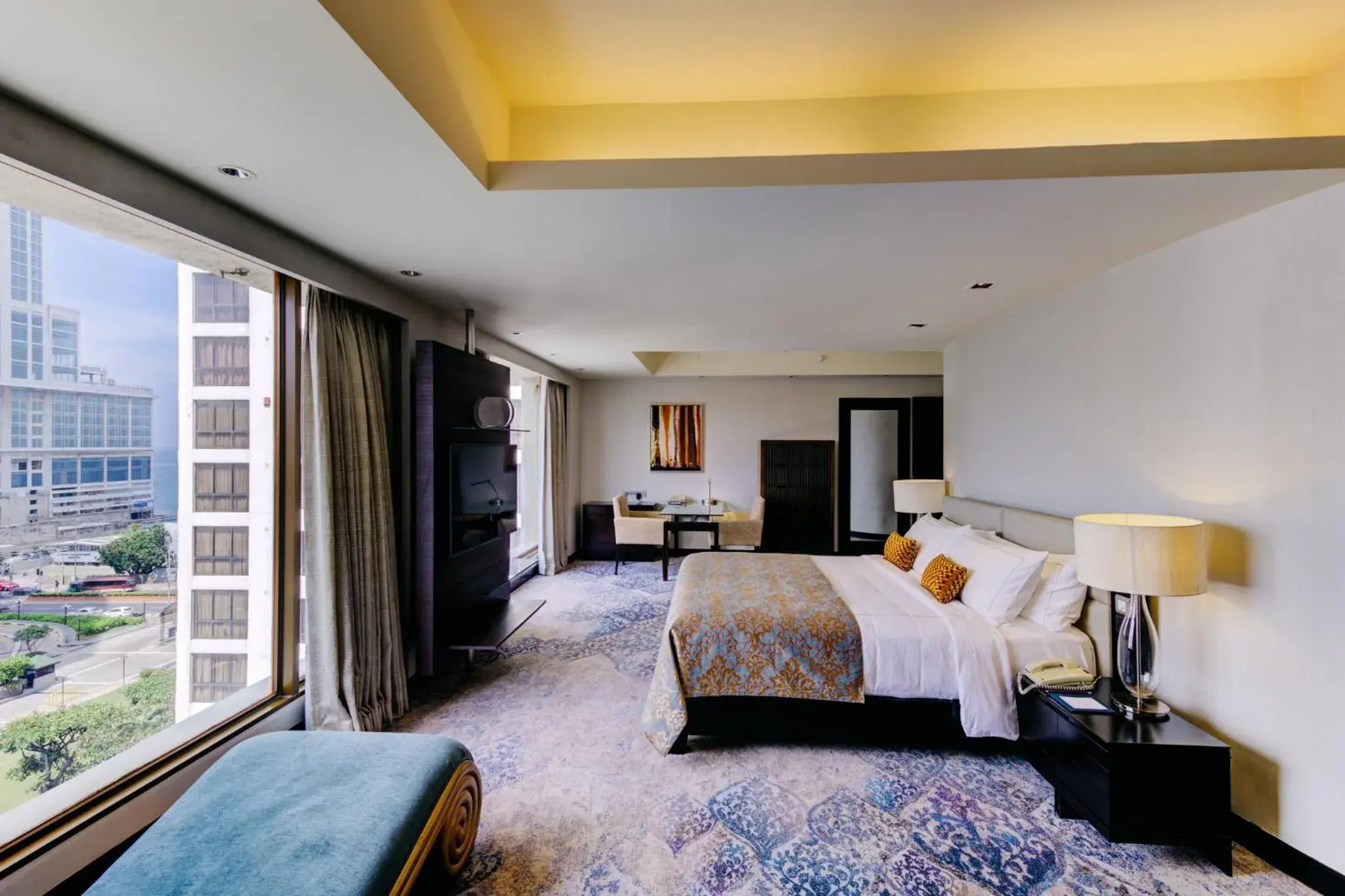 Property building, Bed in Cinnamon Grand Colombo Property building, Bed in Cinnamon Grand Colombo