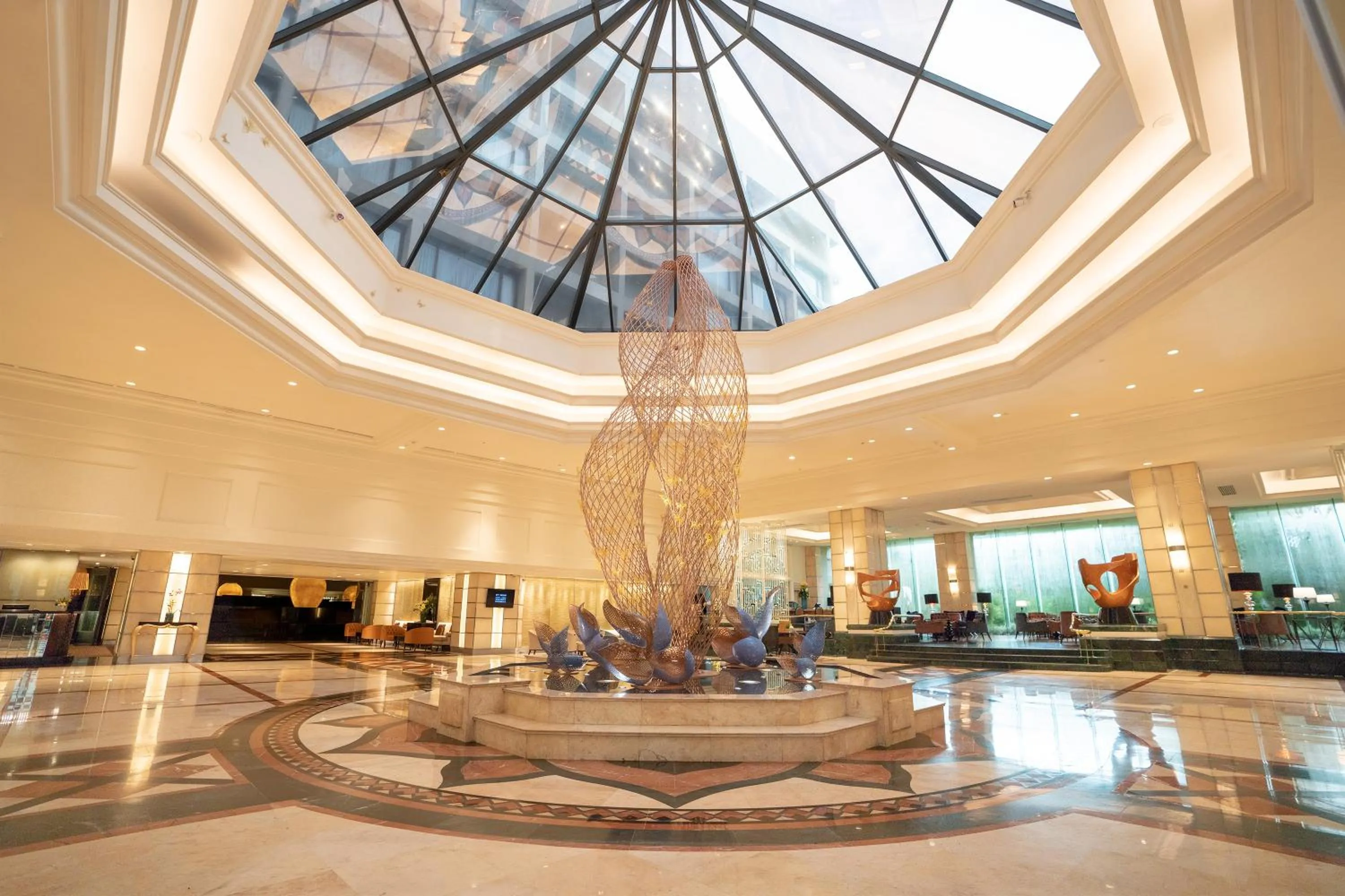 Lobby or reception in Cinnamon Grand Colombo
