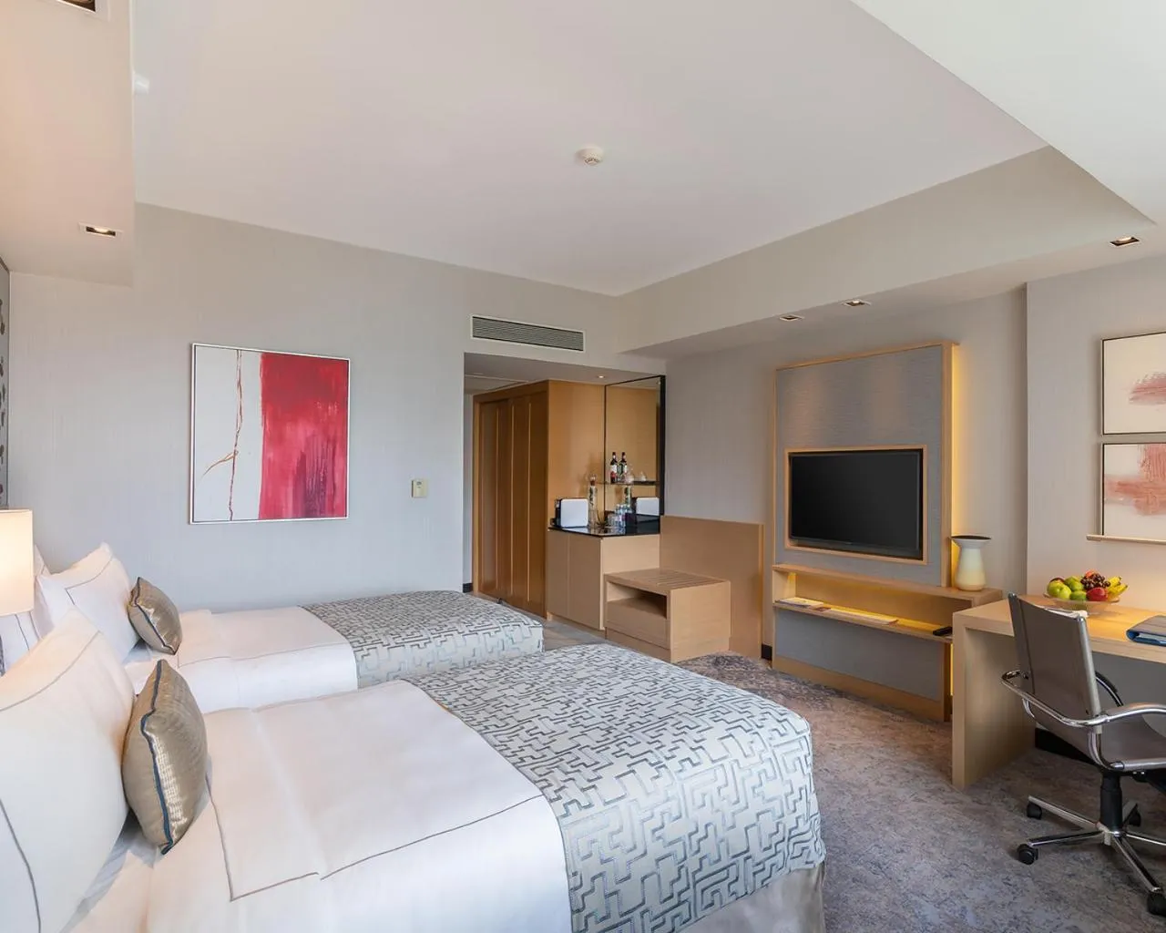 Bed in Cinnamon Grand Colombo