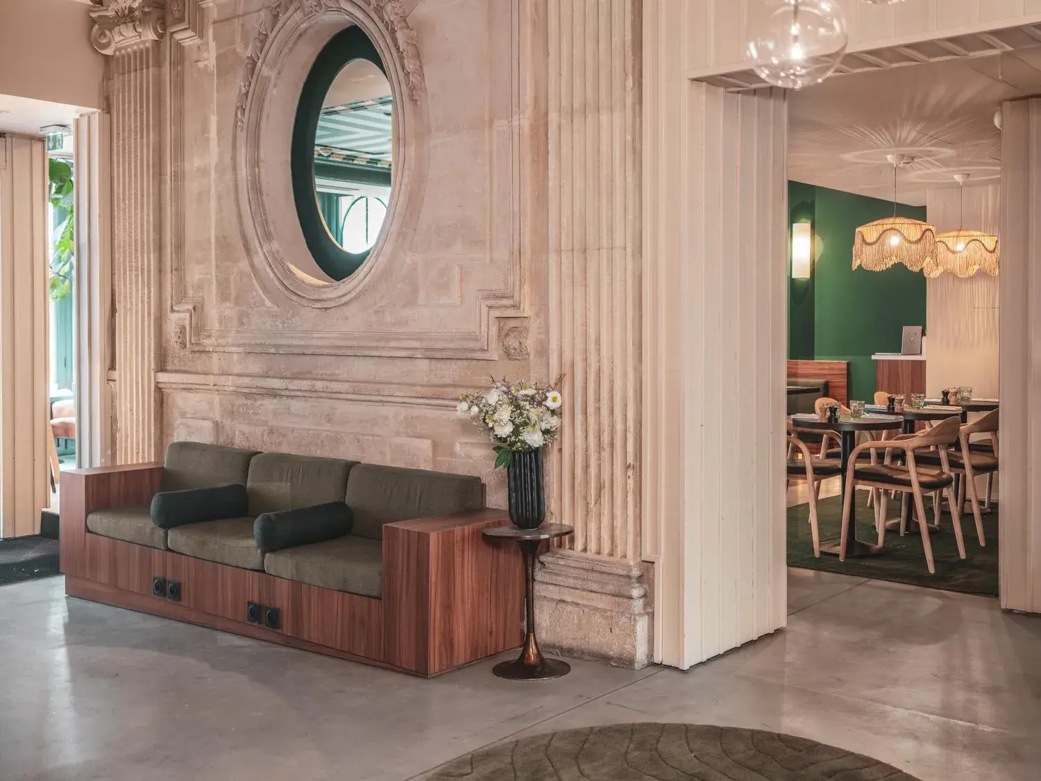 Property building in Hôtel Belleval Property building in Hôtel Belleval