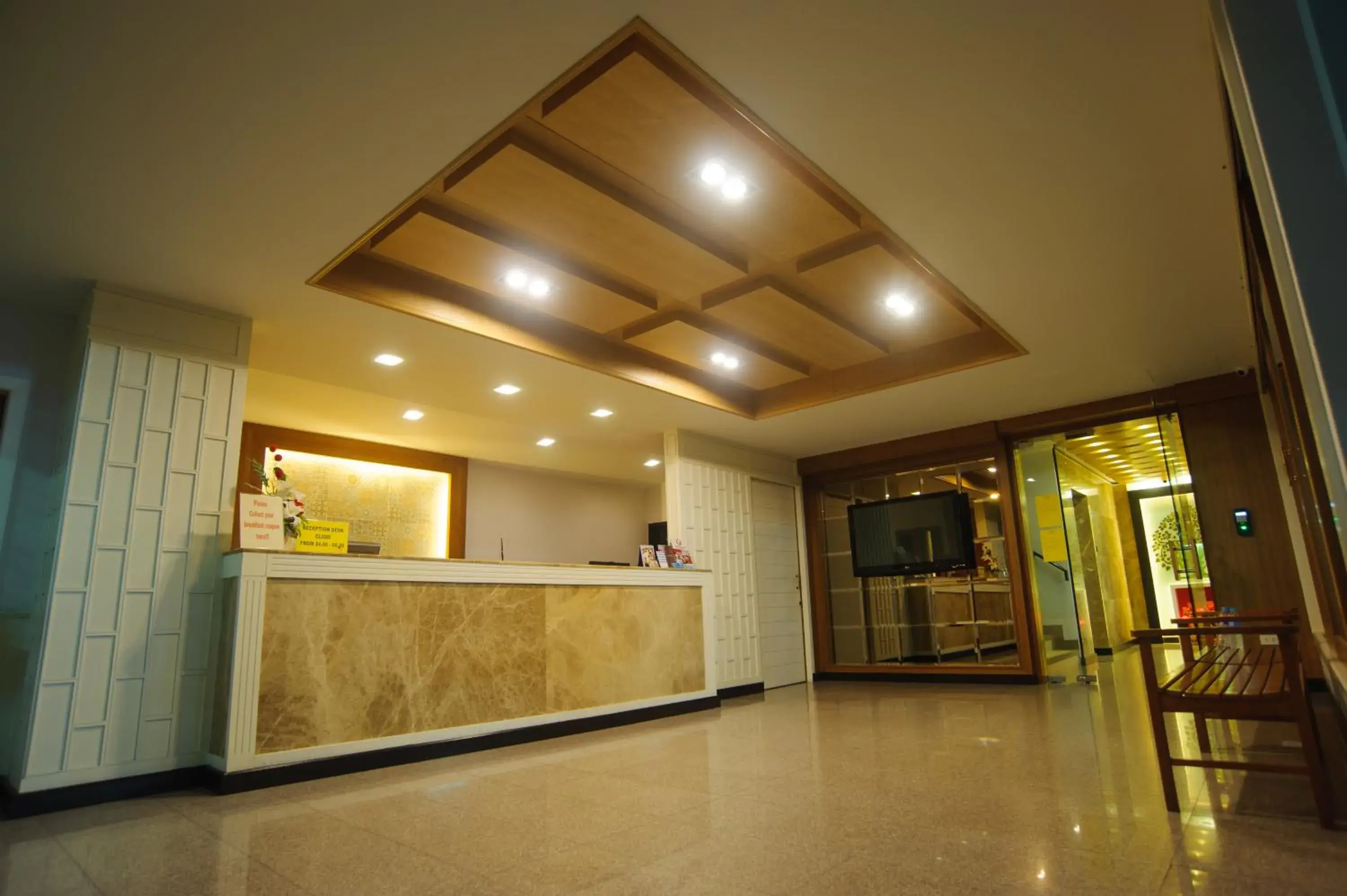 Lobby or reception, Lobby/Reception in Diamond City Place Hotel