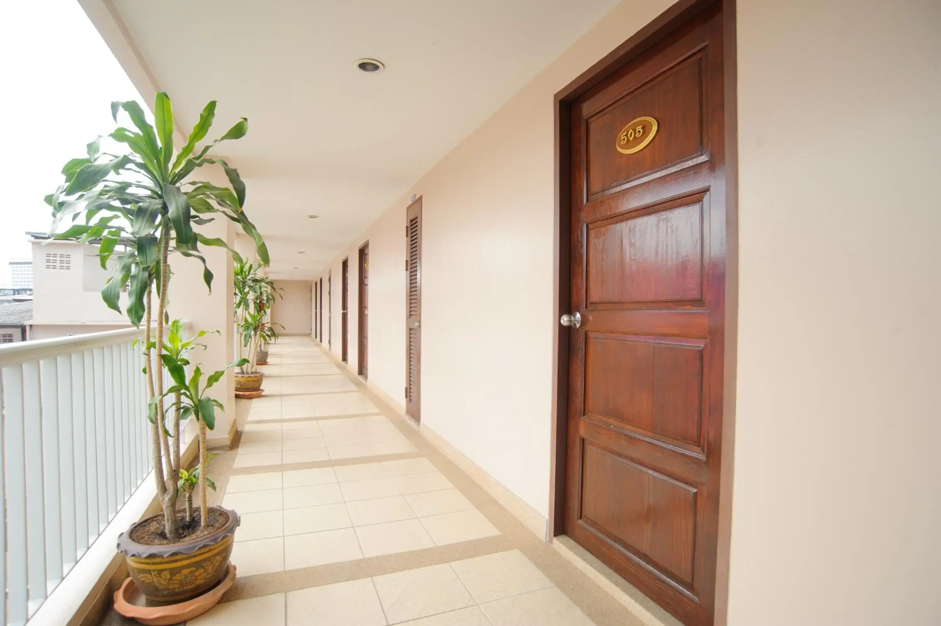 Balcony/Terrace in Diamond City Place Hotel