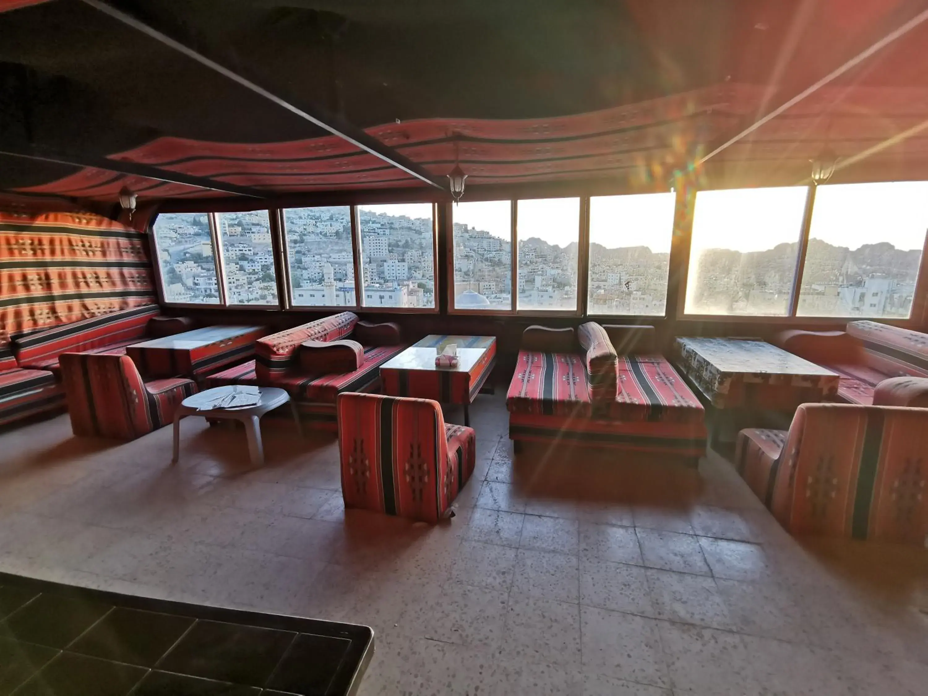 Restaurant/places to eat in Petra Gate Hotel Restaurant/places to eat in Petra Gate Hotel