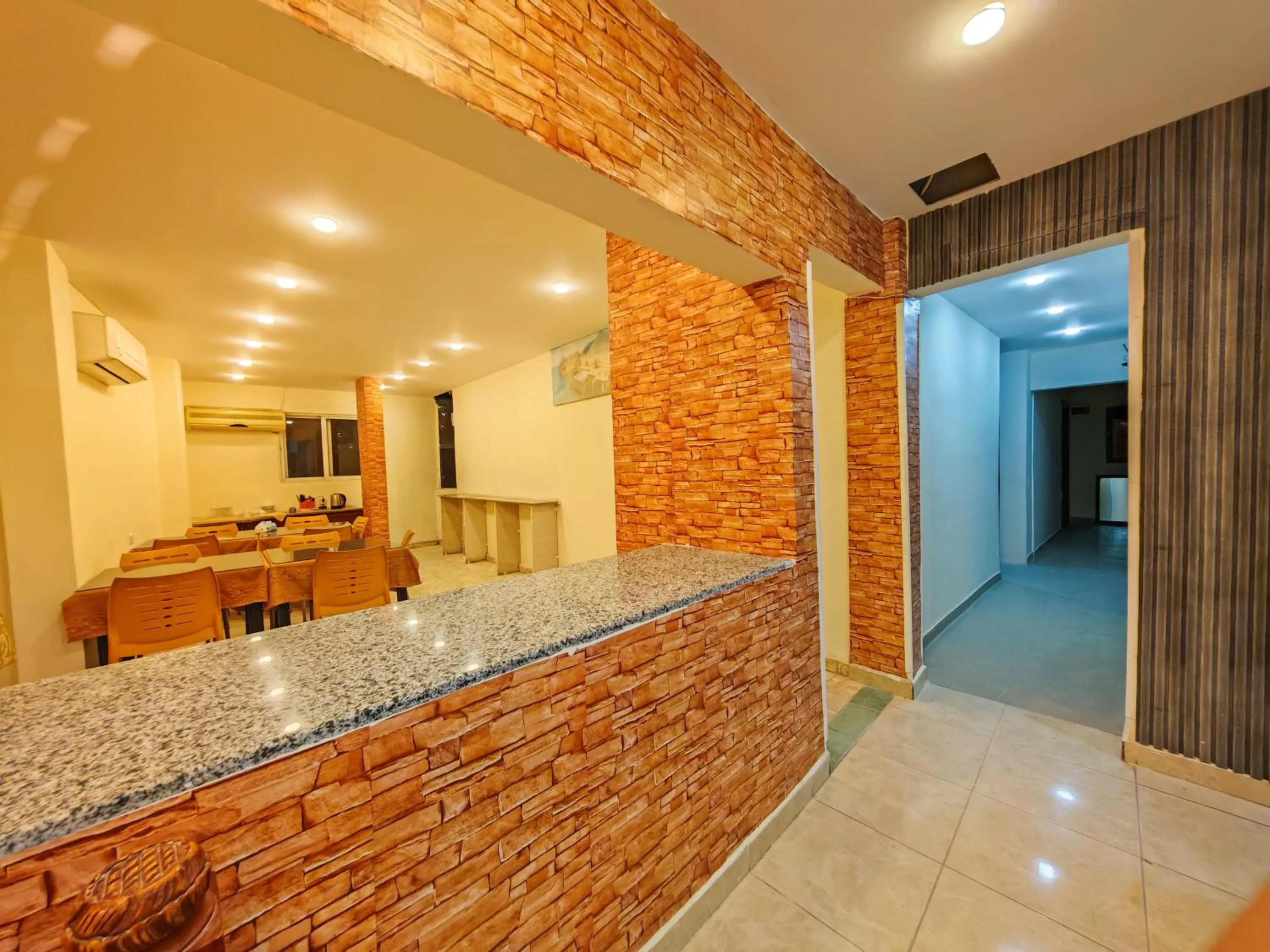 Dining area in Petra Gate Hotel