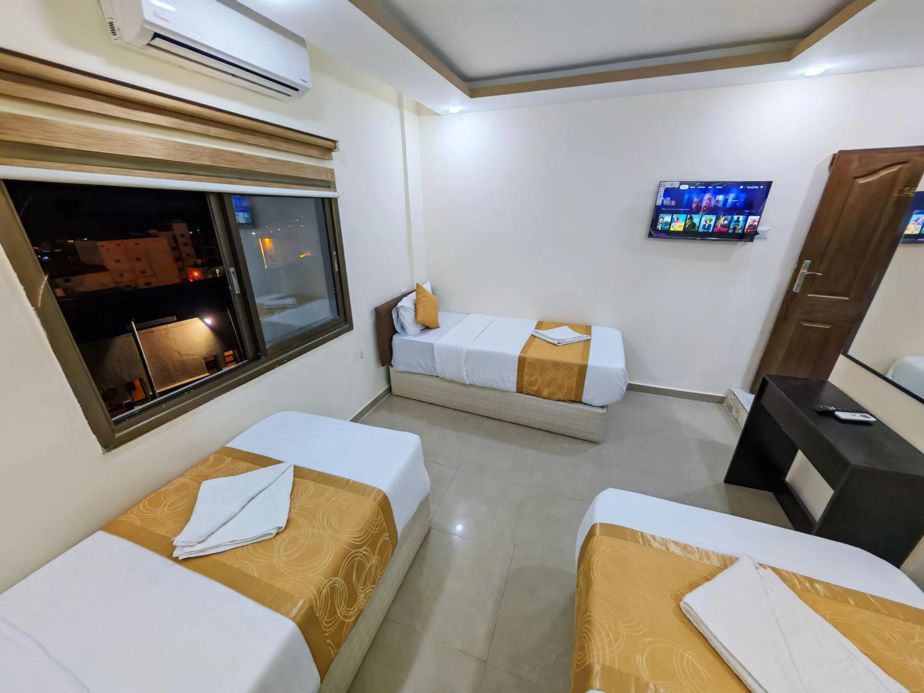 Photo of the whole room, Bed in Petra Gate Hotel