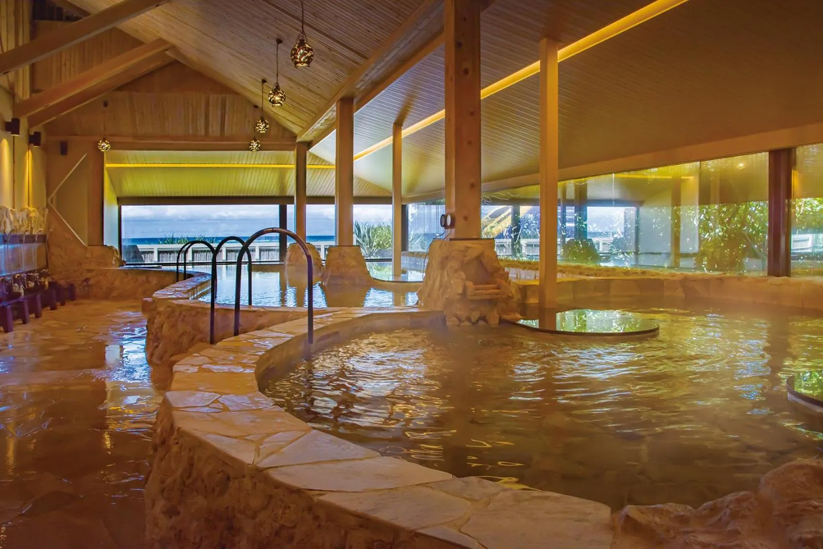 Spa and wellness centre/facilities in Rizzan Sea Park Hotel Tancha Bay