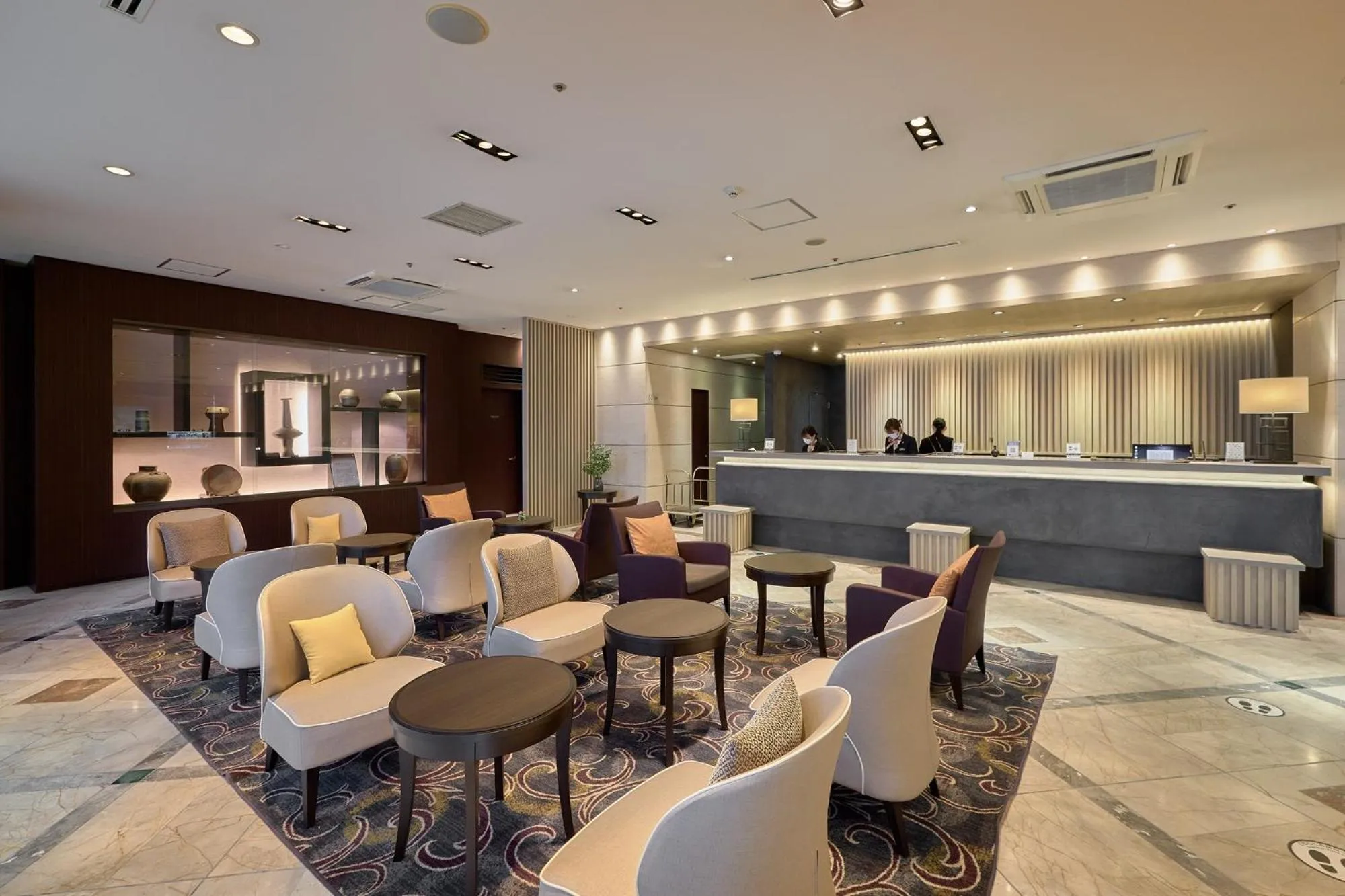 Lobby or reception in Okayama Koraku Hotel
