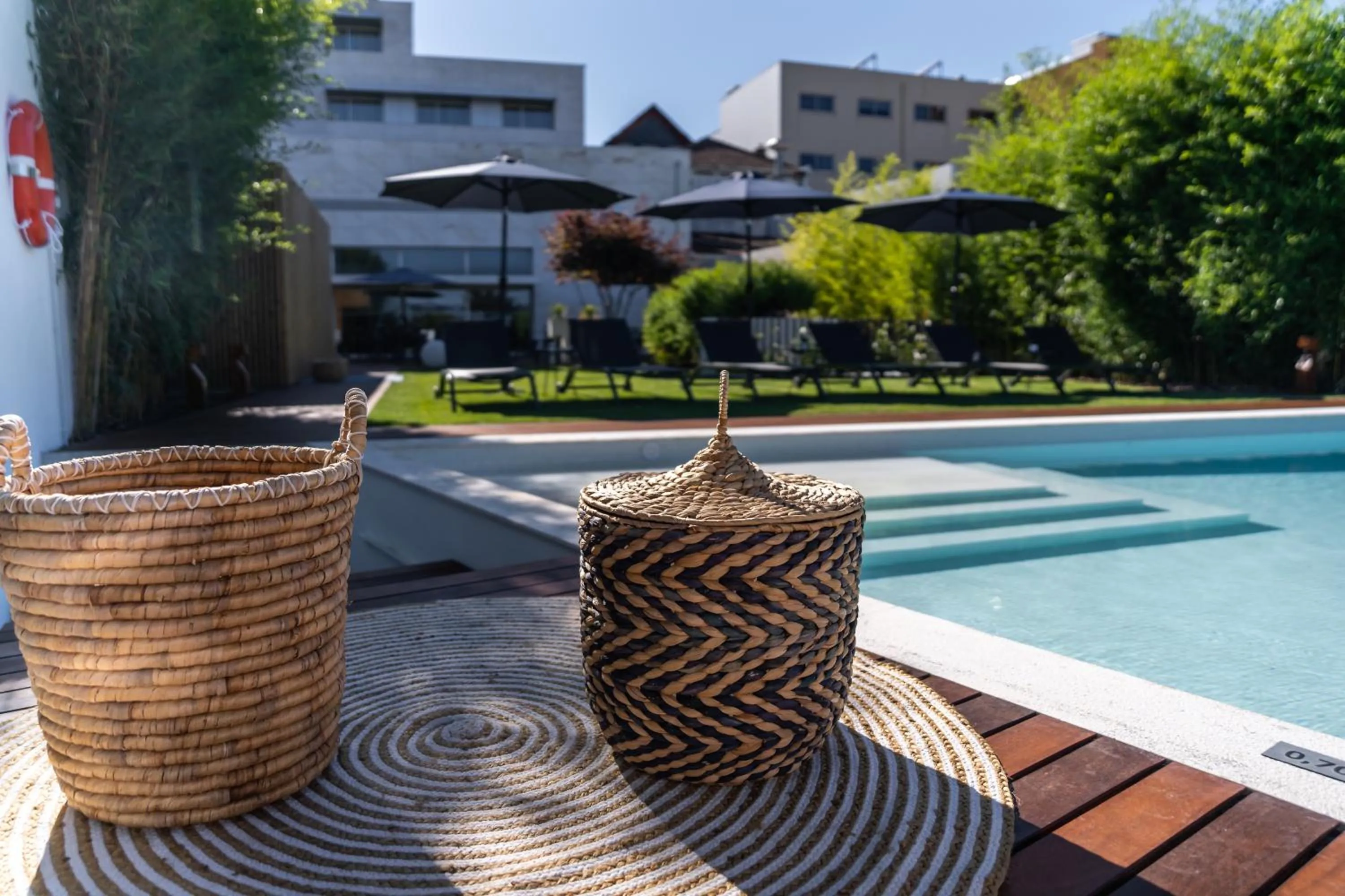 Swimming pool in 4615 Hotel