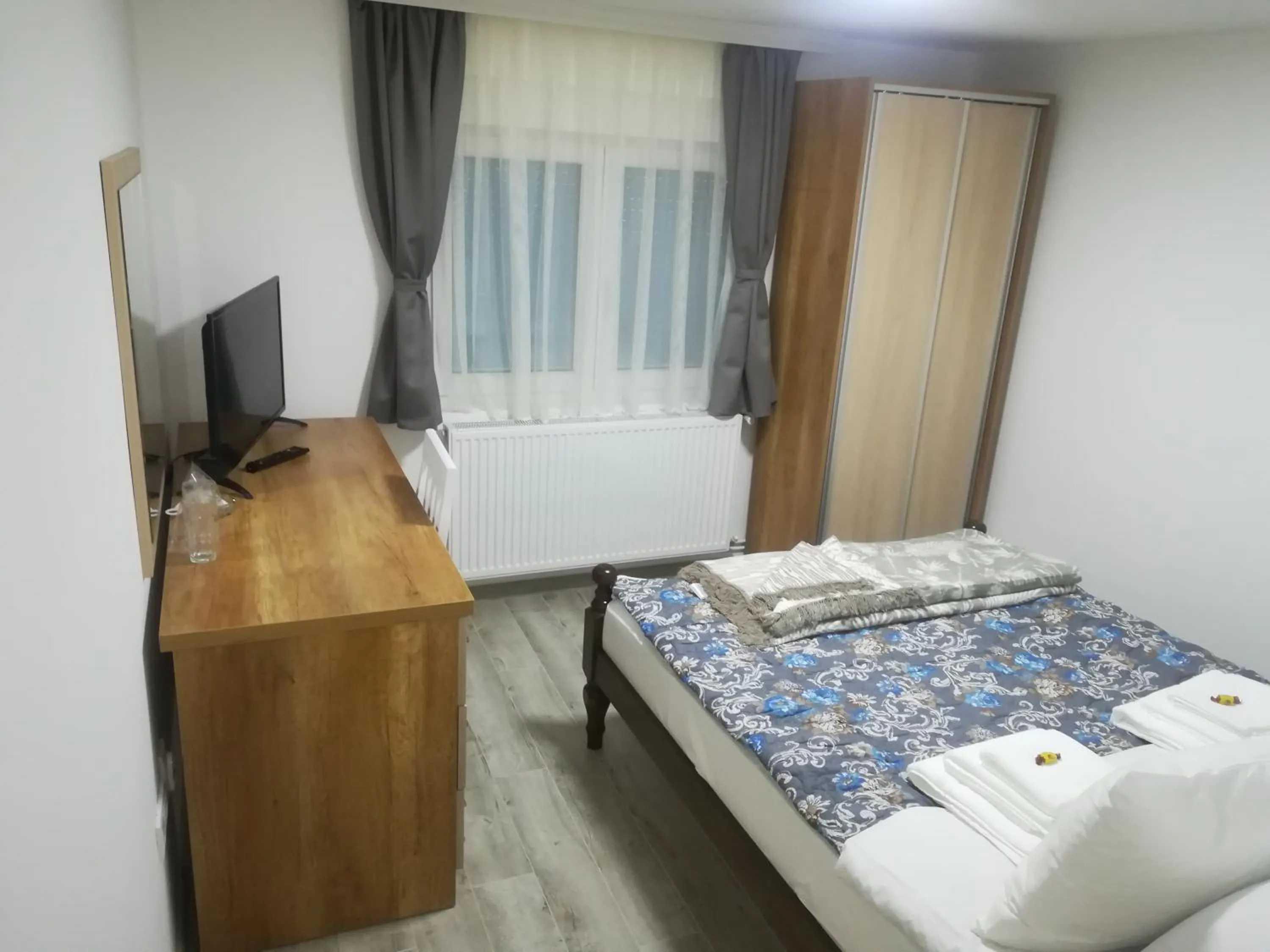Bed in Karavan 123