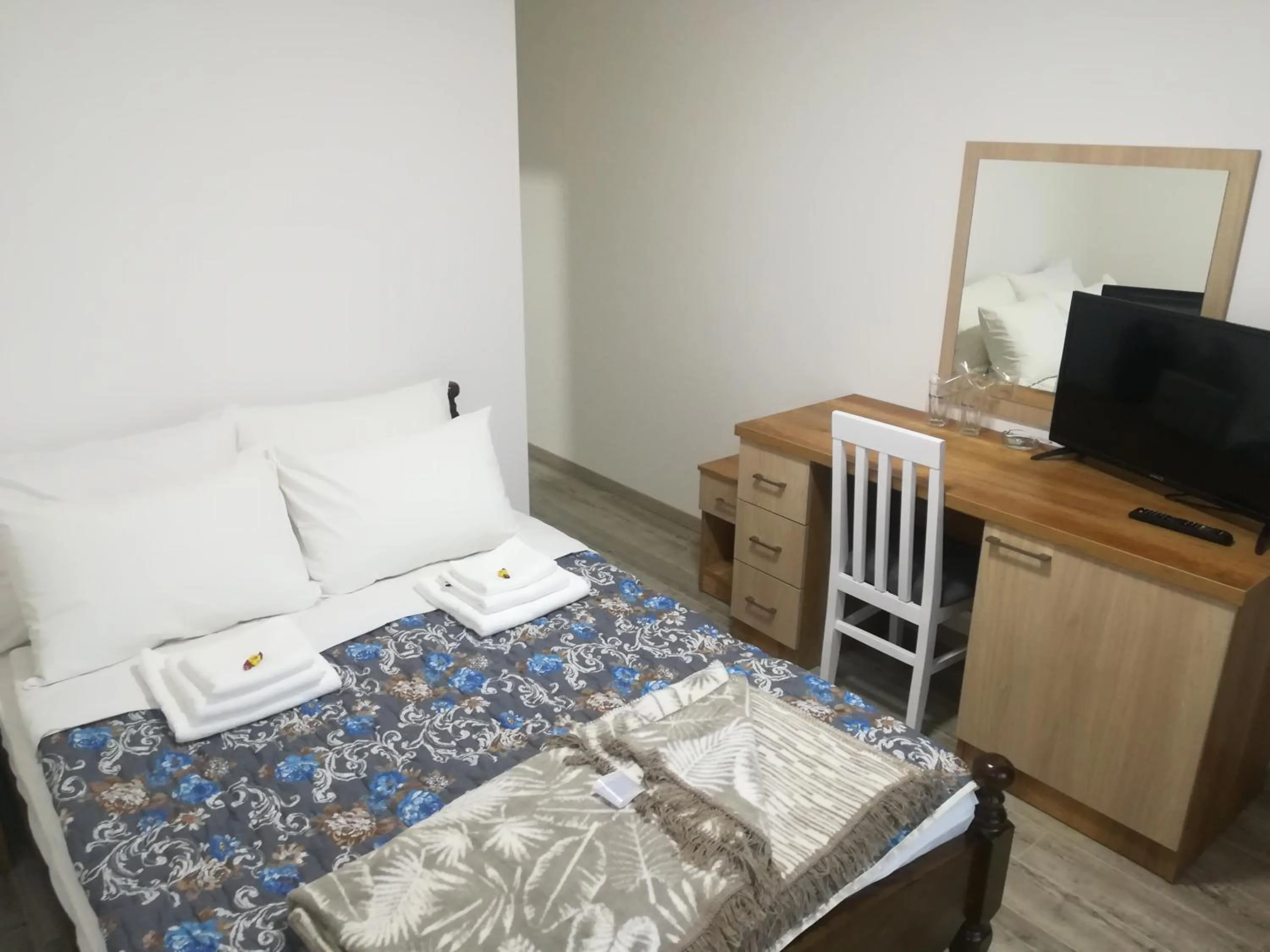 Bed in Karavan 123