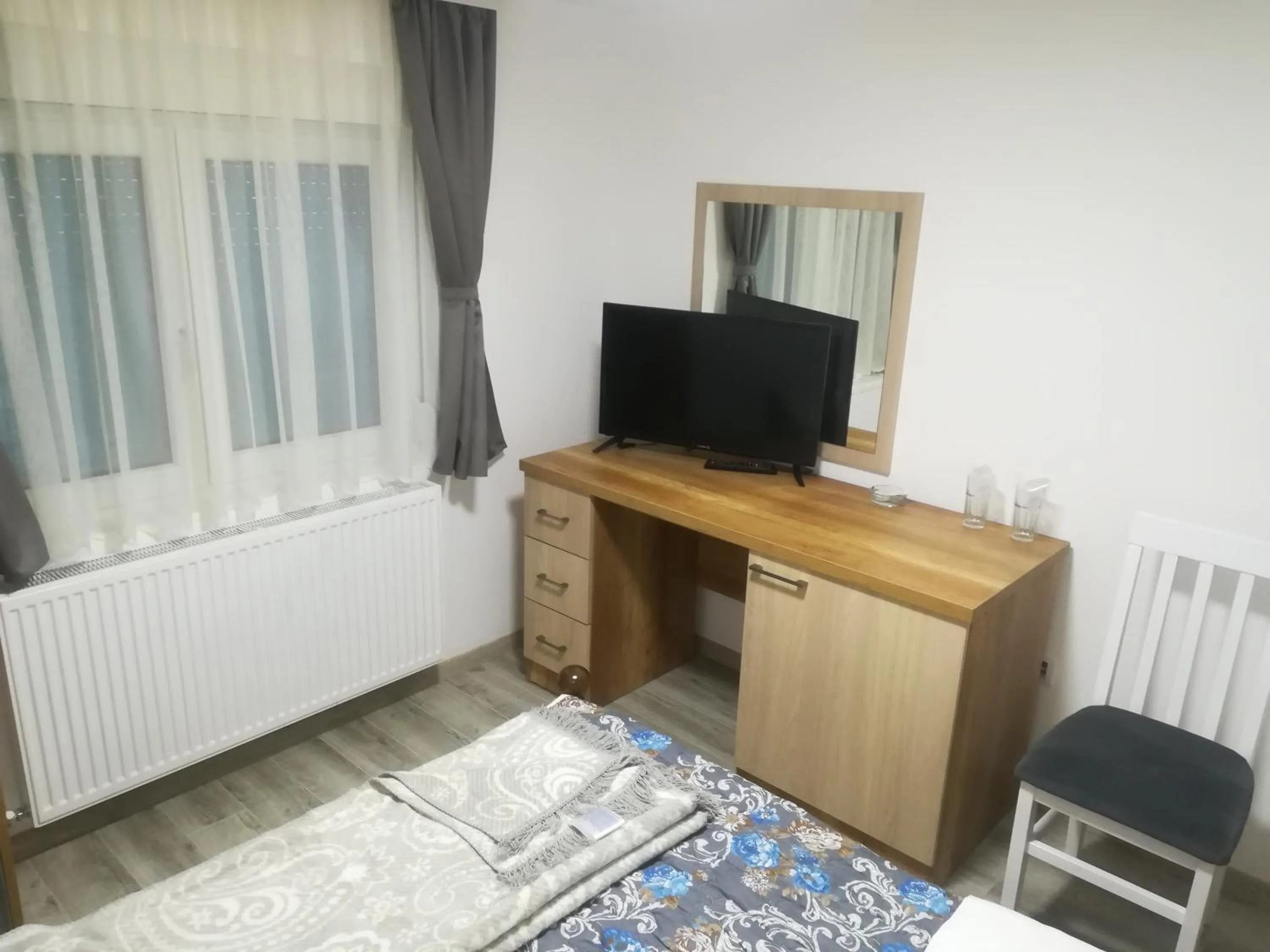 Bed in Karavan 123
