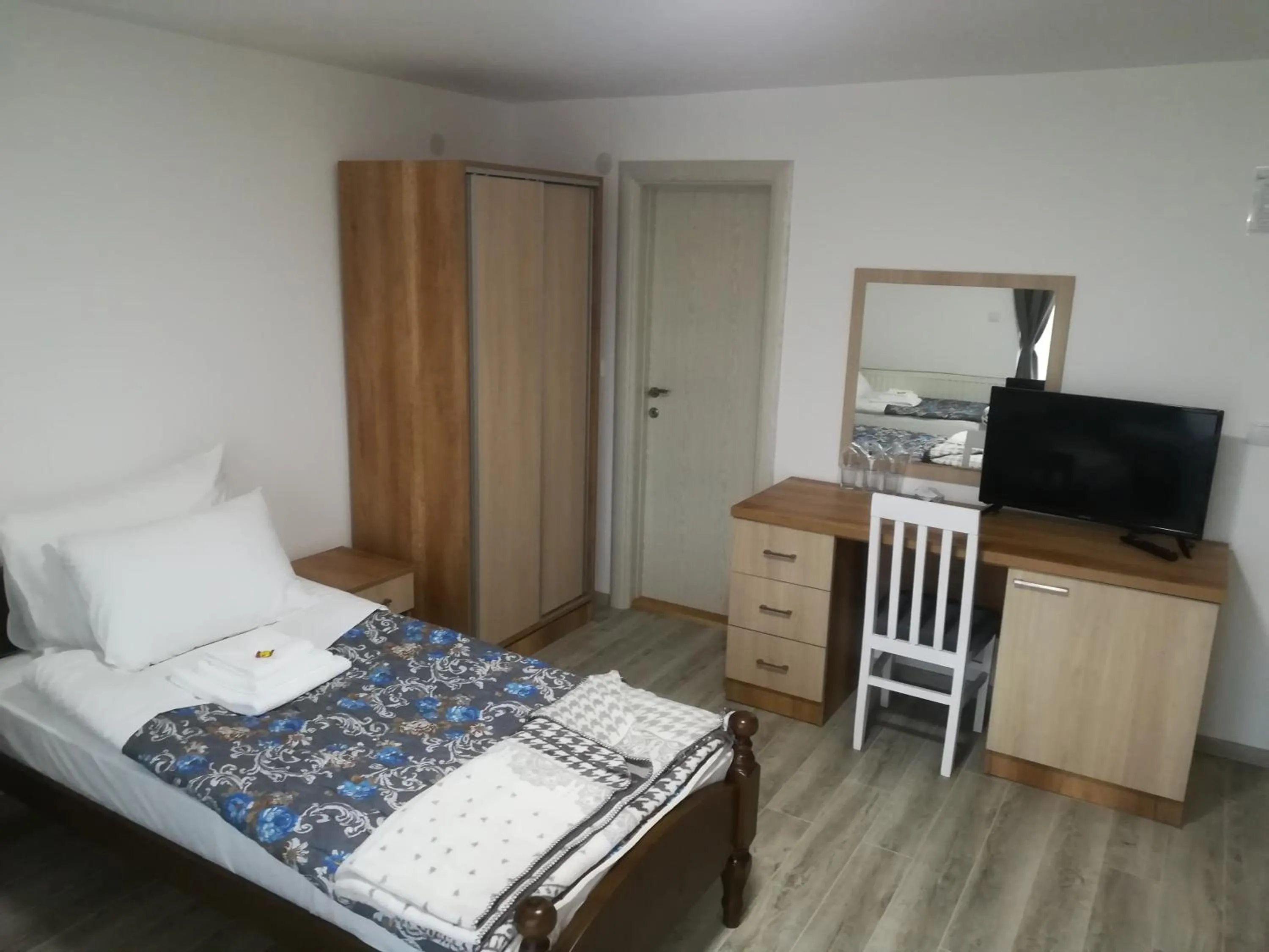 Bed in Karavan 123