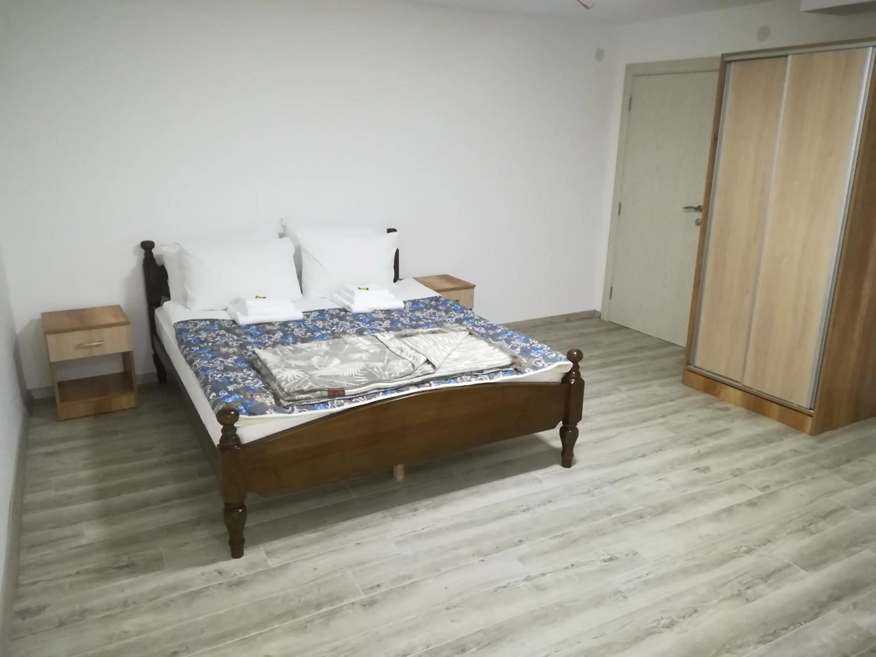 Bed in Karavan 123