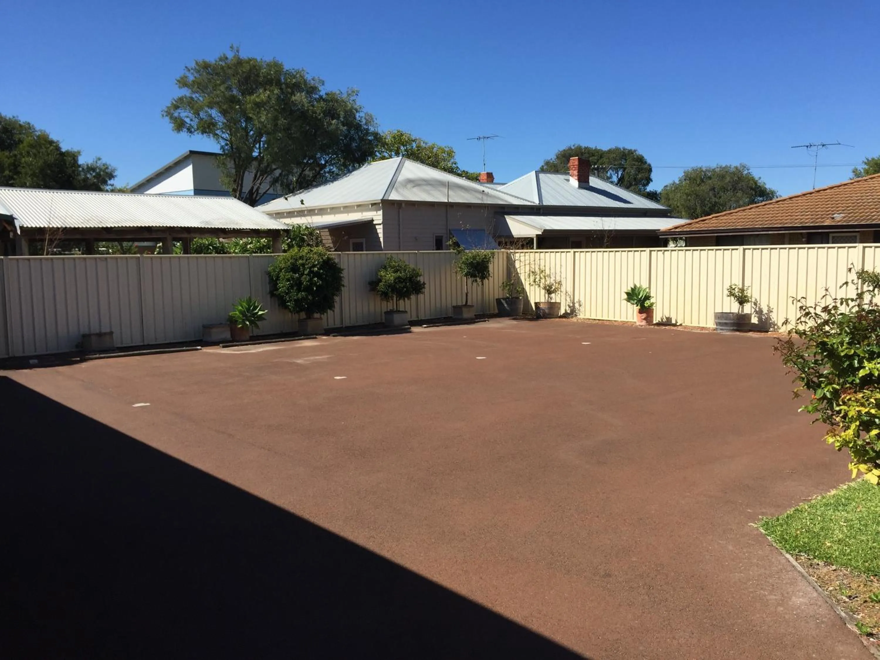 Parking in Observatory Guesthouse - Adults Only
